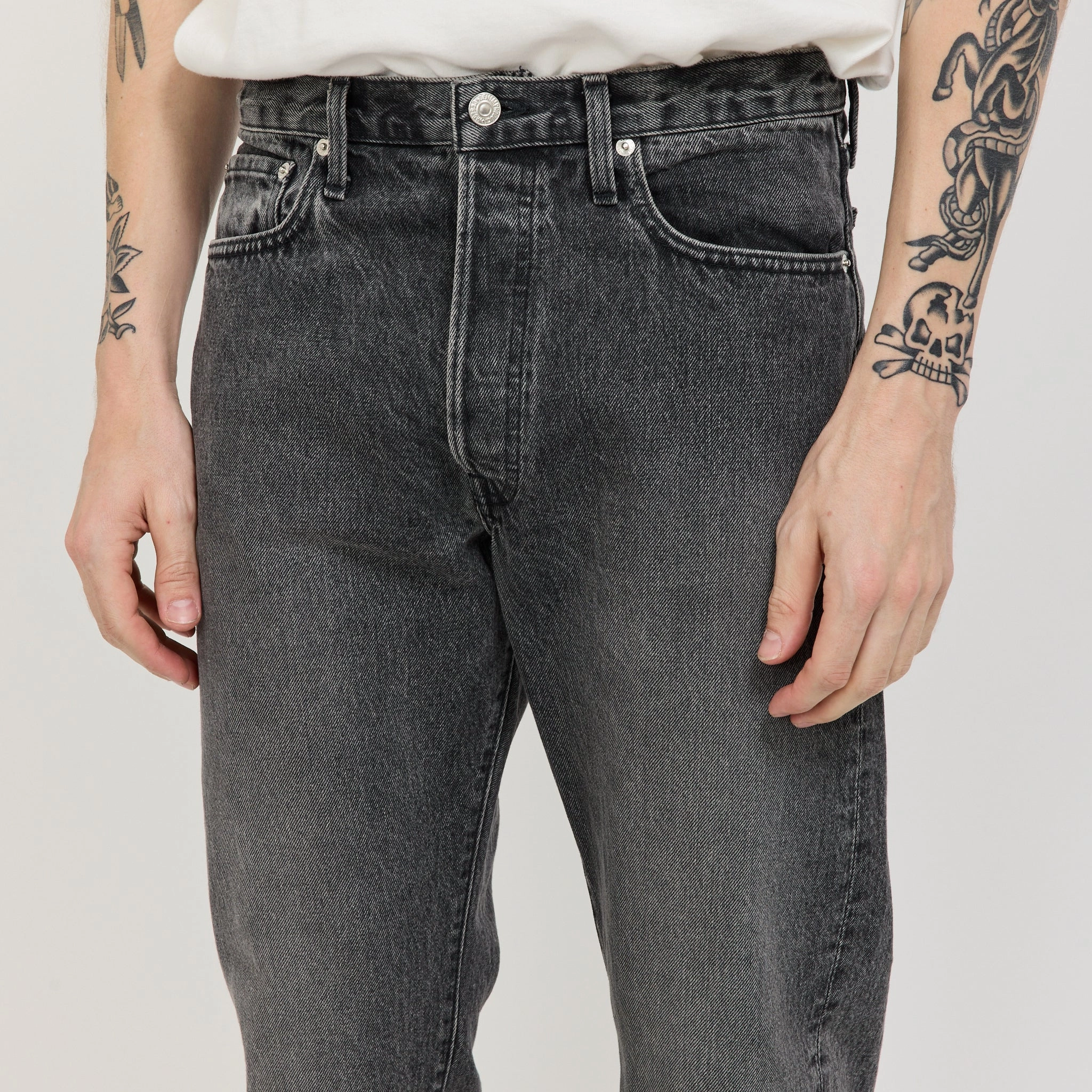 Work Meeting Trendy Modern Minimalist High Rise 105 90's Black Denim Stone Wash