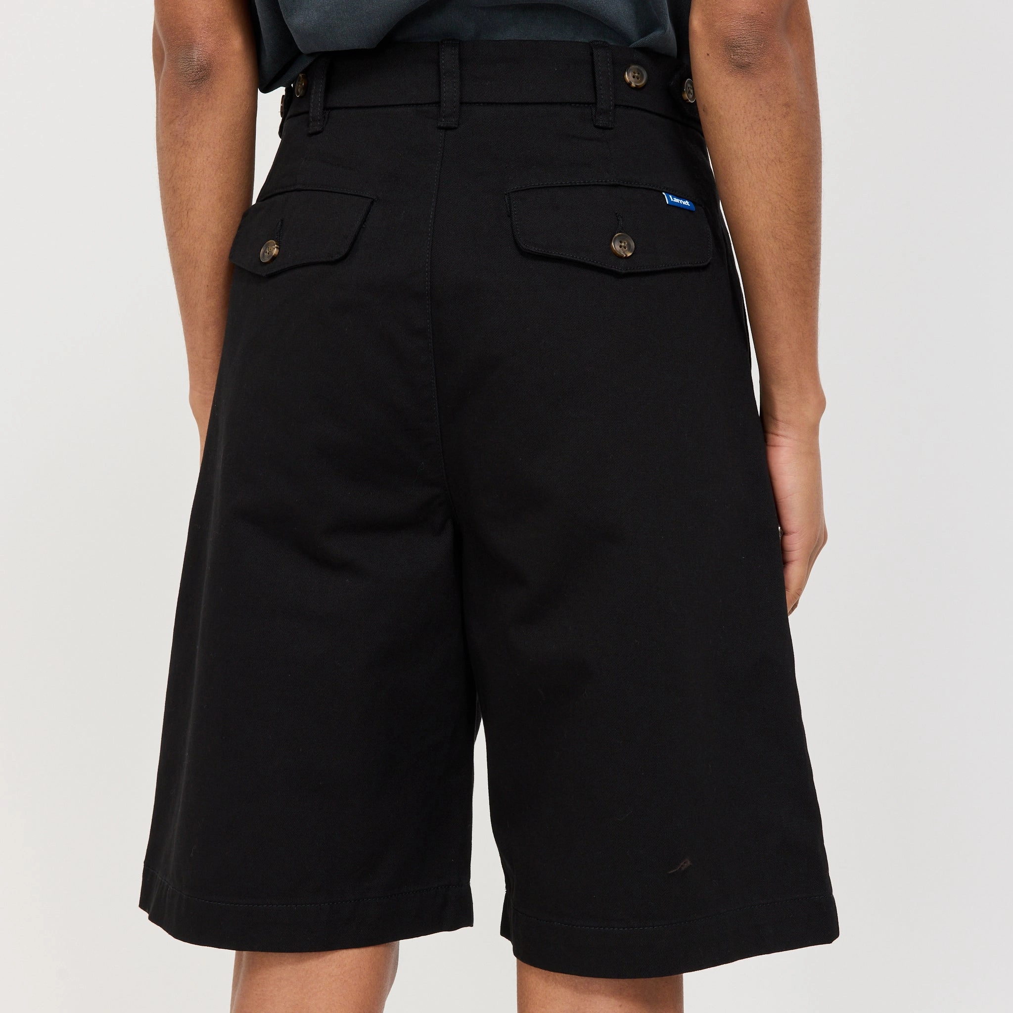 Lyu Short Black Womens art industry