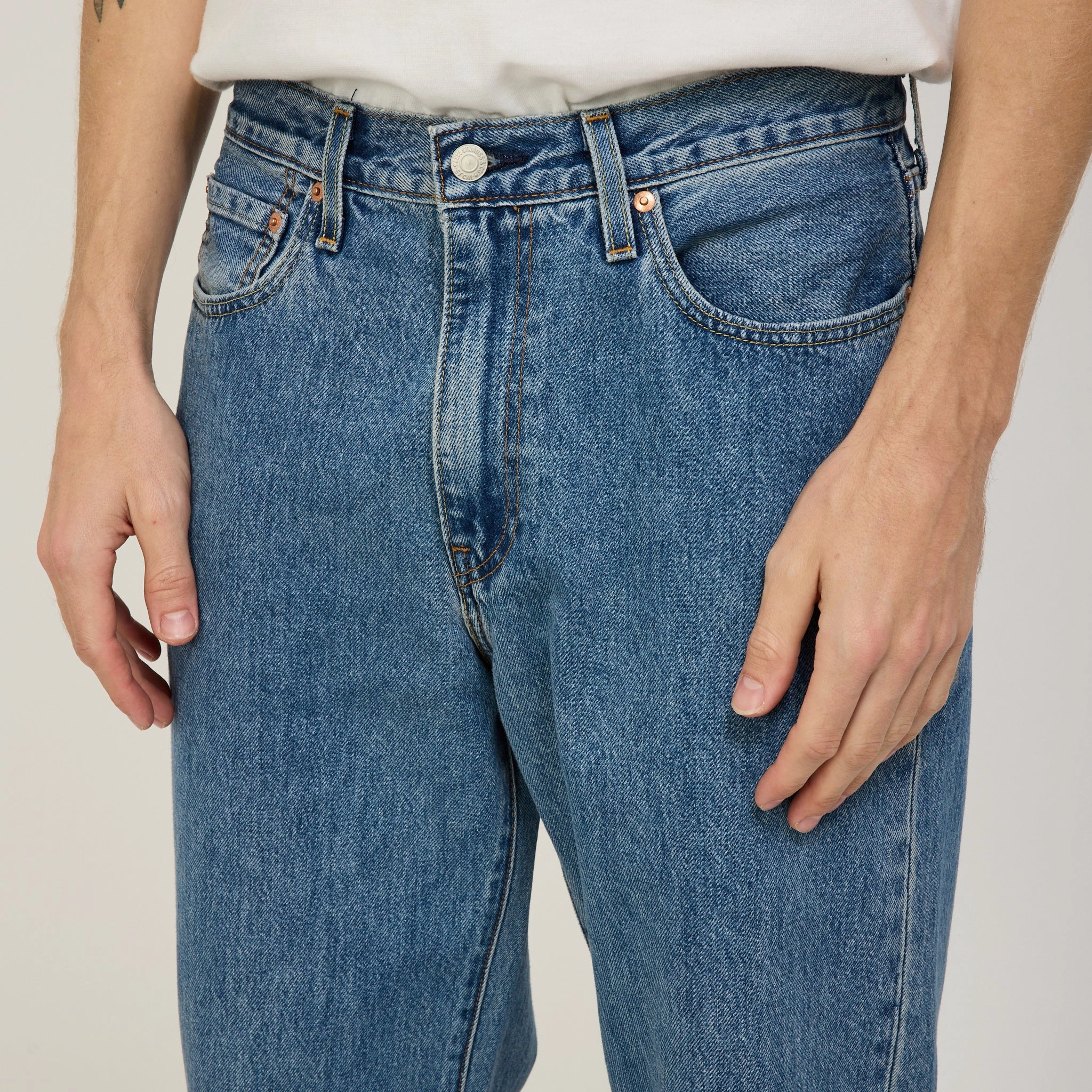 568 Loose Straight Blue Essentials Simple Layers