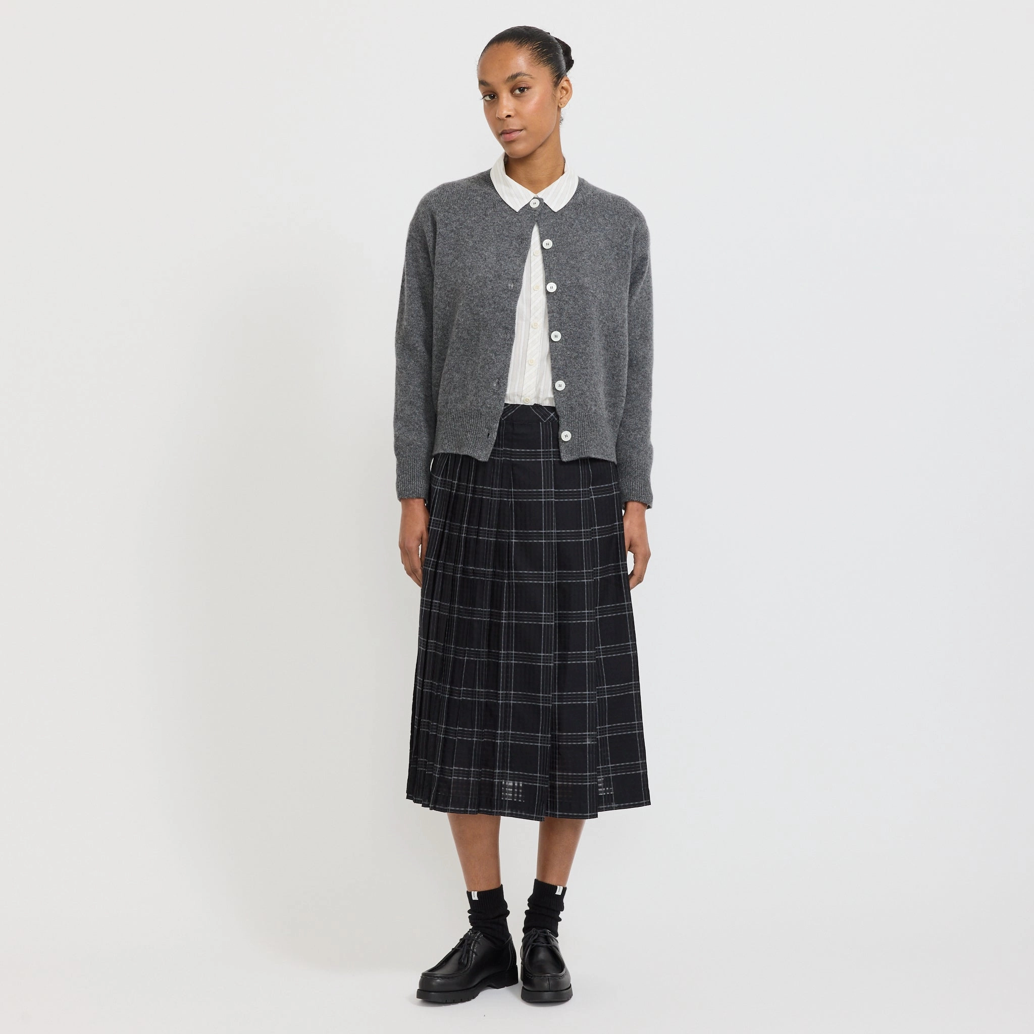 Casual Active Wear Ada Crewneck Cardigan Derby Grey