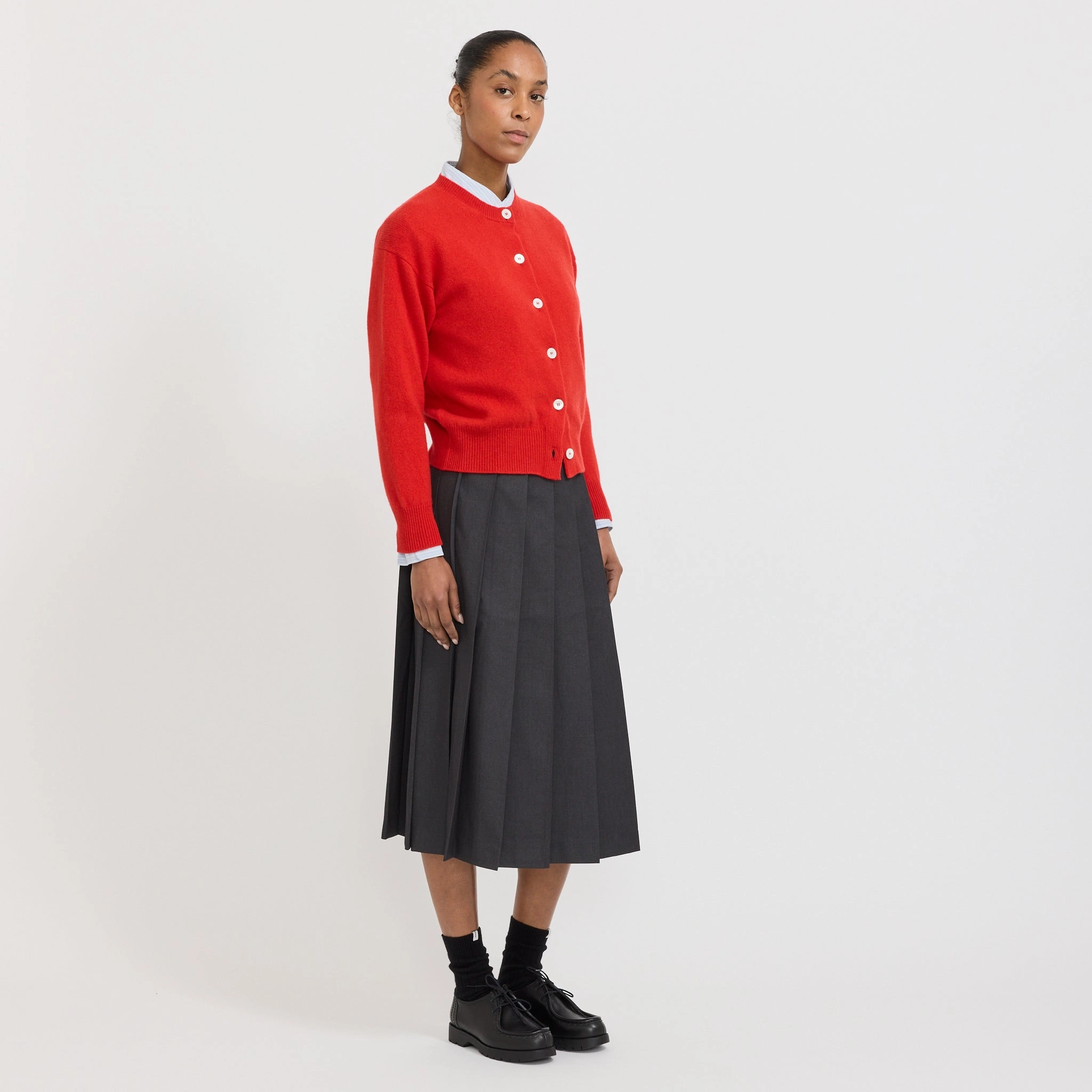 Soft comfort layer Four Way Stretch Fabric Ada Crewneck Cardigan Poppy Red