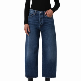Stretch Enhanced Mobility Arc Jean Shortwave