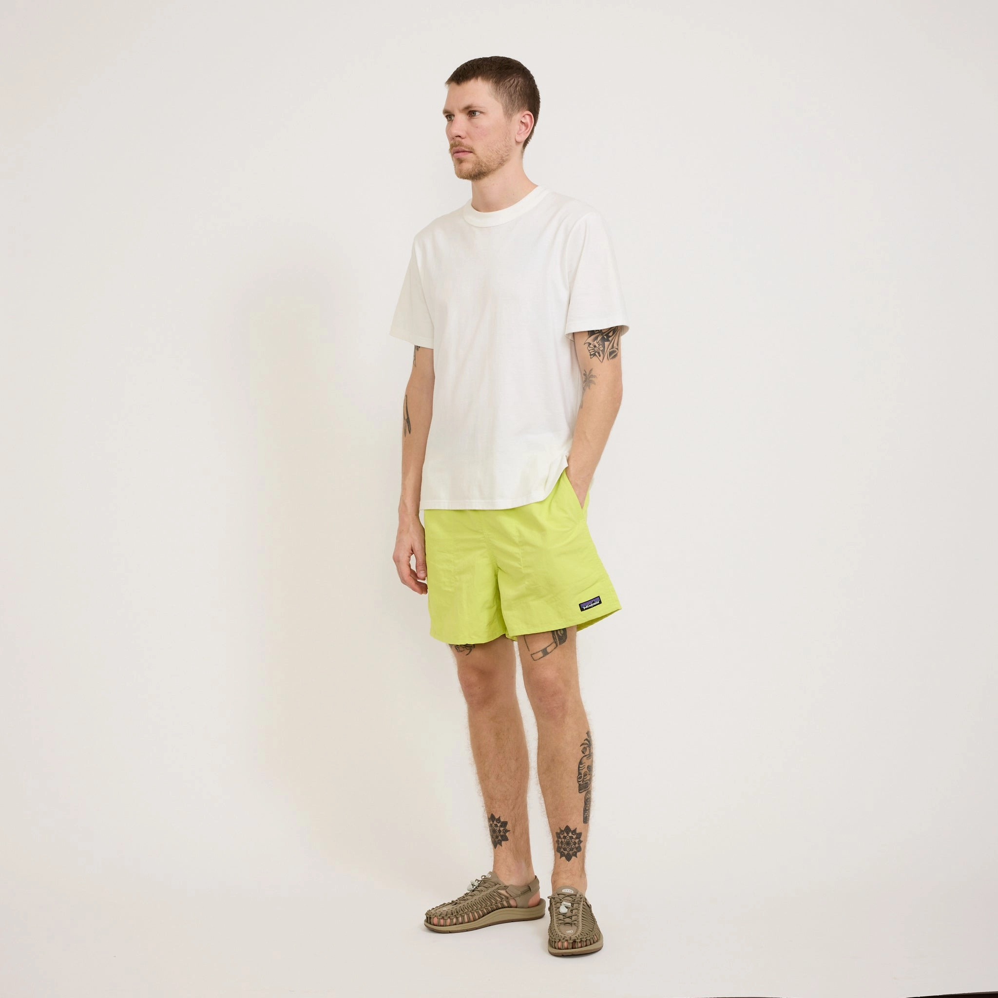 Sporty Fit Casual Movement Baggies Shorts 5 in. Phosphorus Green