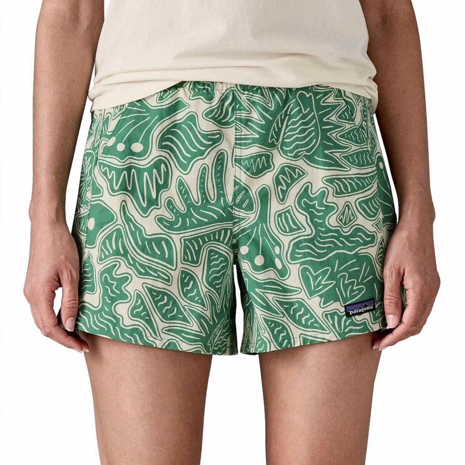 Casual Shorts Baggies Shorts 5 Inch In Bees And Flowers: Heartleaf Green