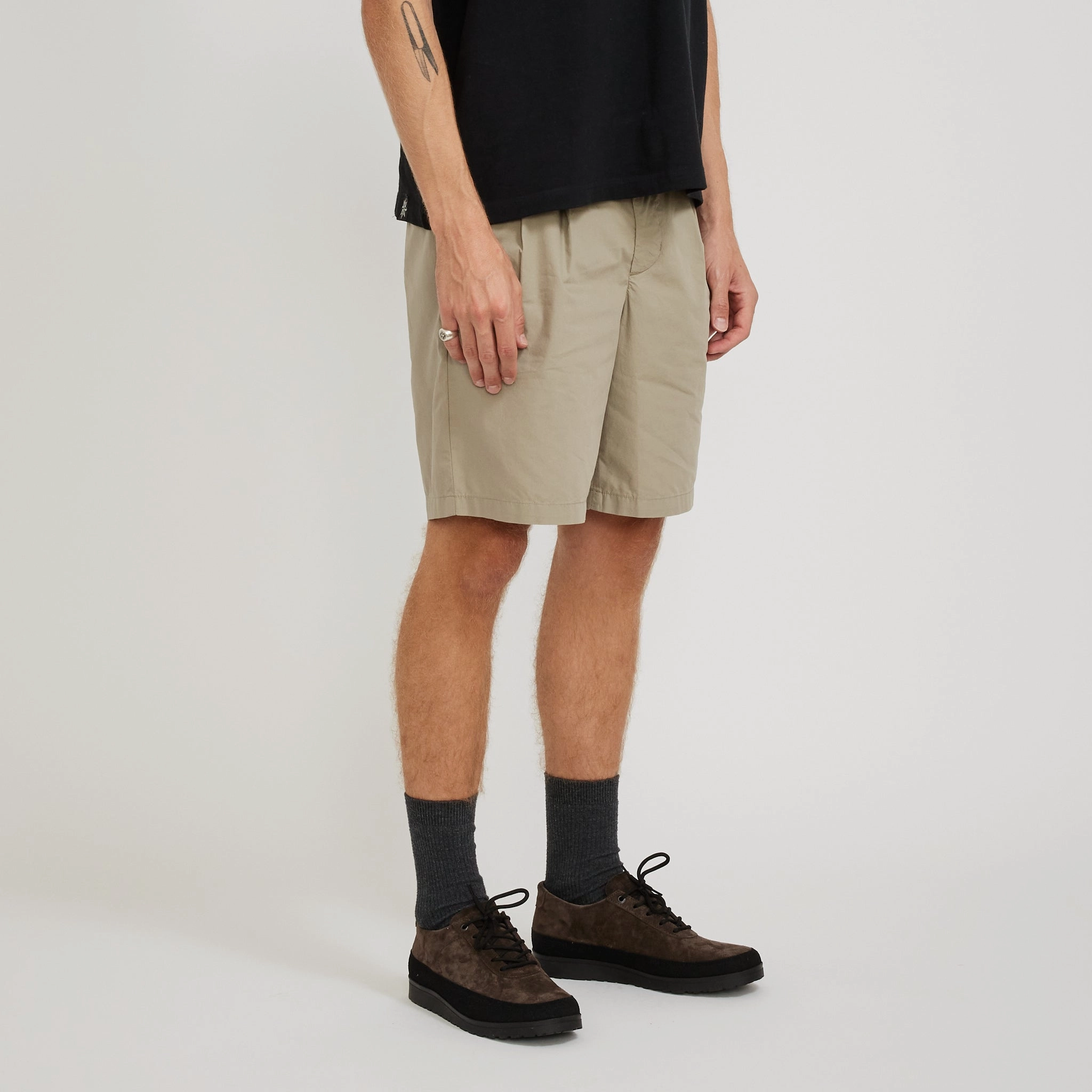 Benn Relaxed Typewriter Pleated Short Clay Flame Retardant Coating