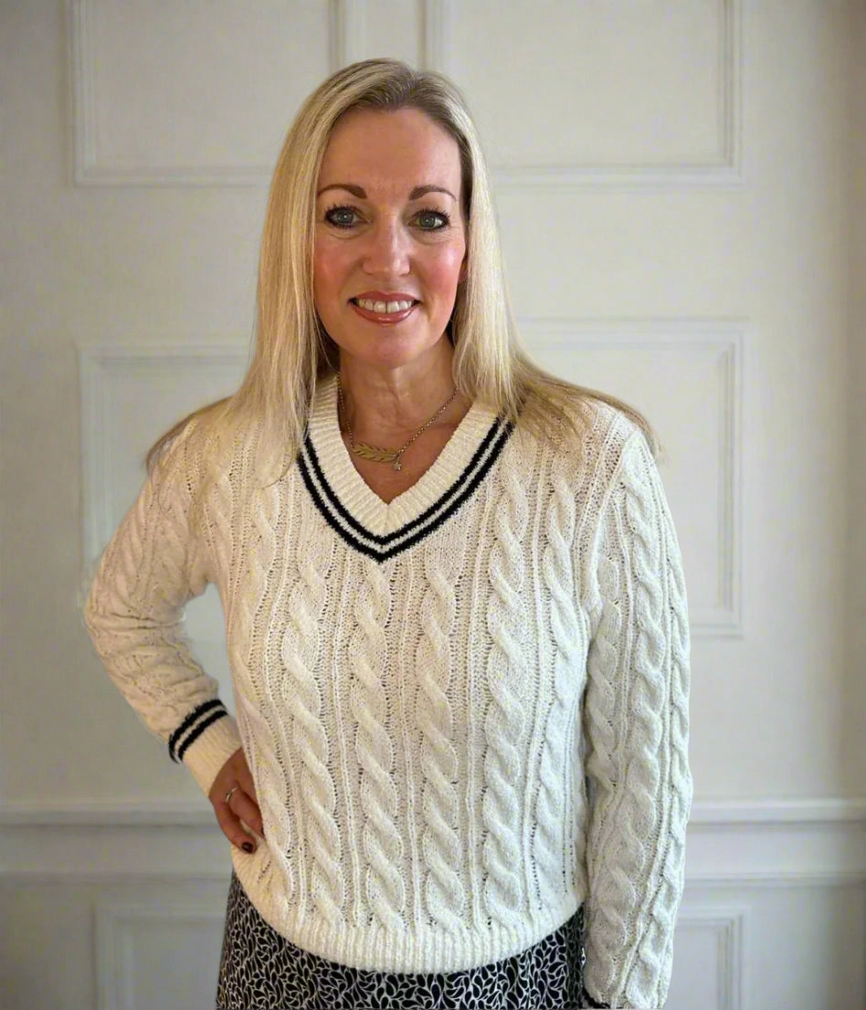Breathable Base Winter Must-Have Knit Black & Ivory Cricket Jumper