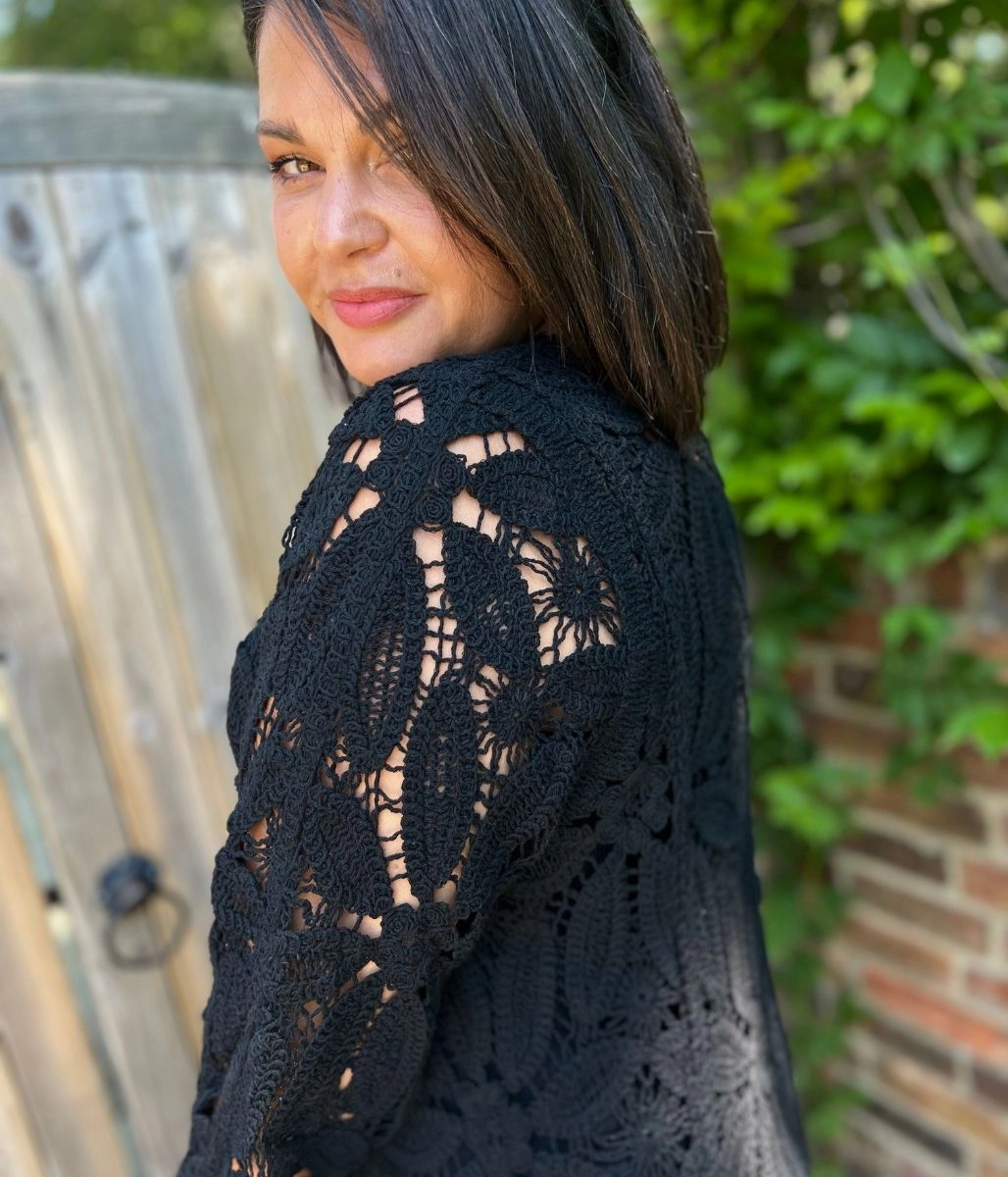 Odor Resistant Fabric Black Crochet 3/4 Sleeve Top