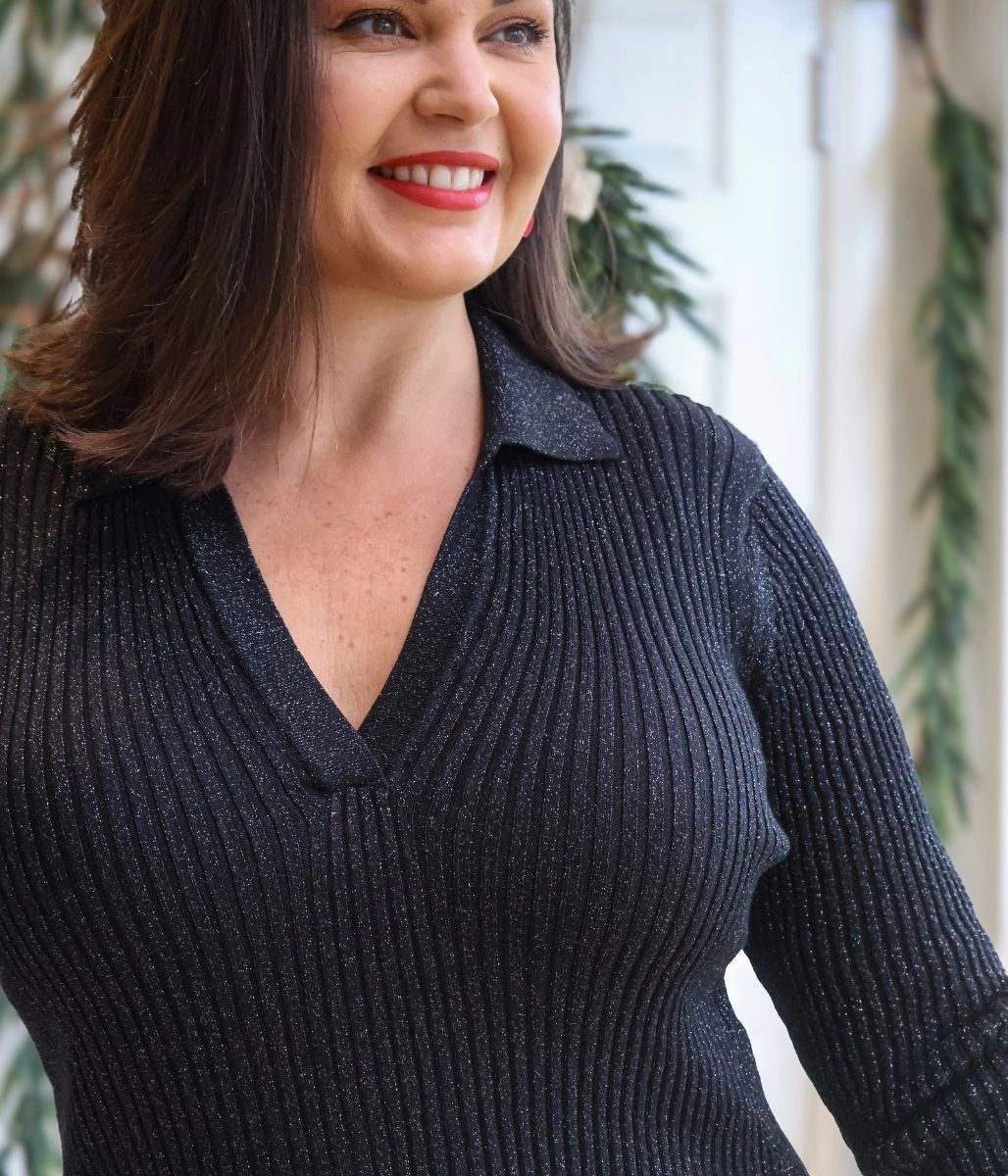 Modern Knit Versatile Layer Fit Black Sparkly Ribbed Collared Jumper