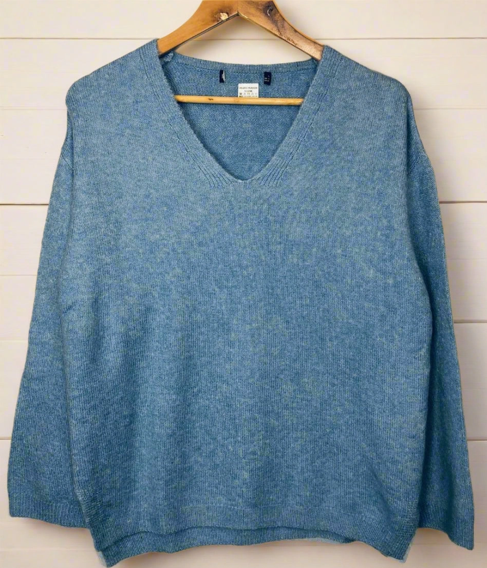 Trendy Layers Flexible Layers Blue Relaxed V Neck Jumper