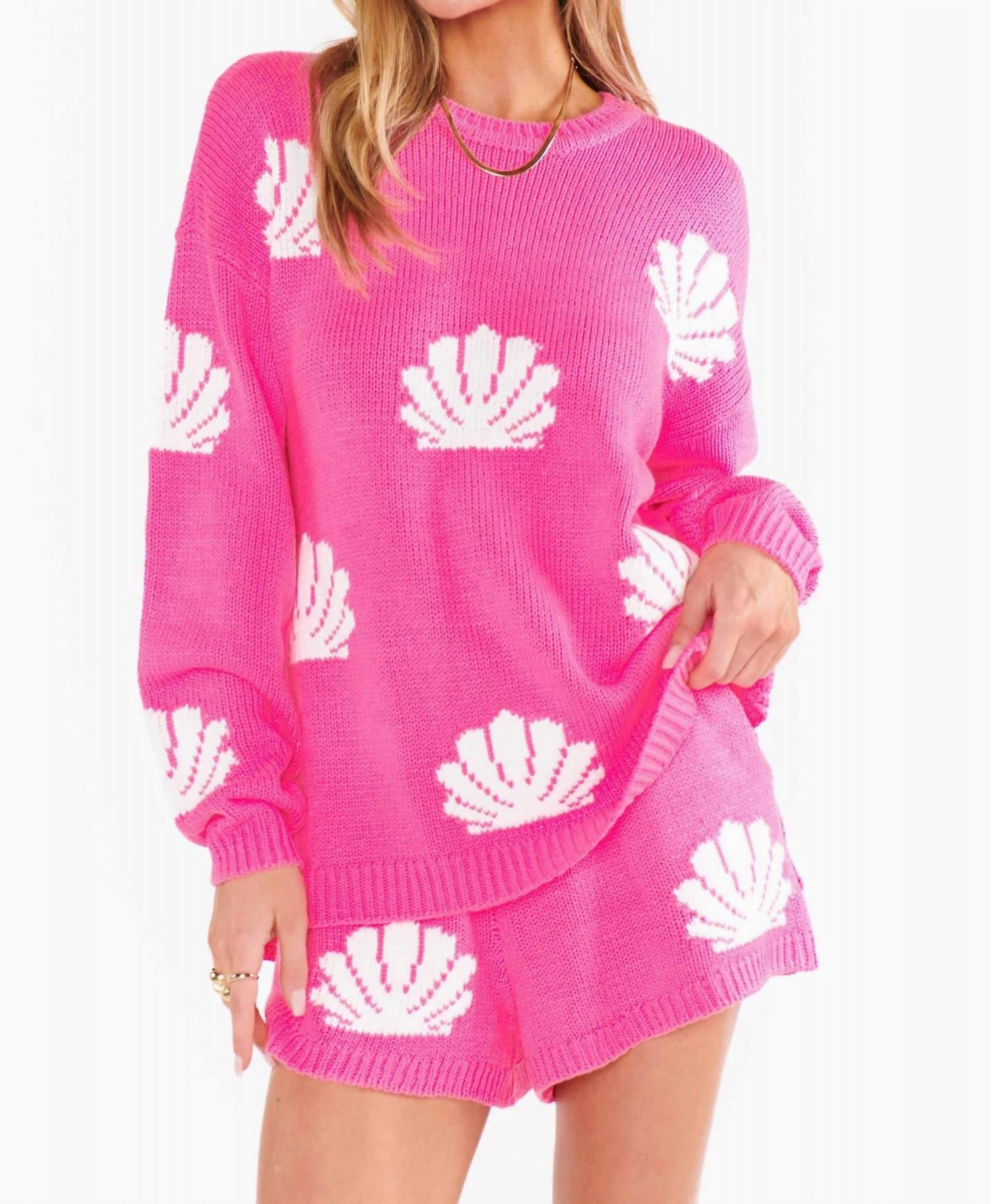 Festival Outfit Boardwalk Shorts Shell Knit In Hot Pink