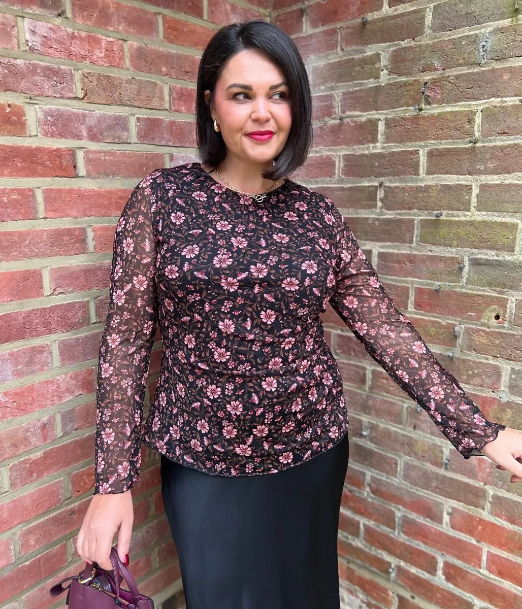 DurableWeave Double Stitched Seams Black Floral Winnie Mesh Top