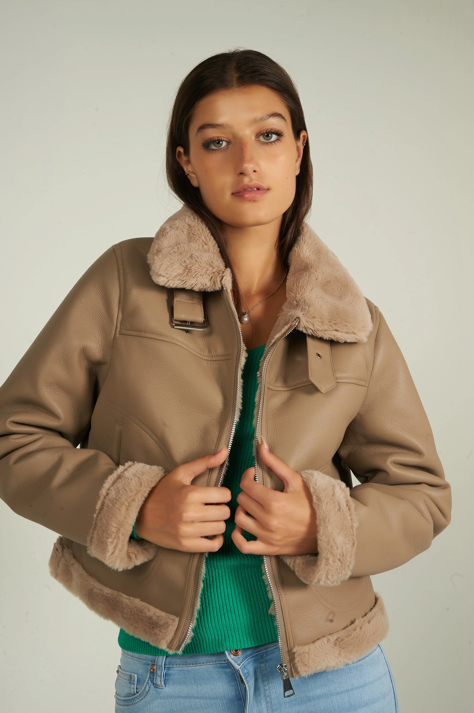 Layering Compatible Cut Plaid Print Veste en faux cuir et fourrure - 2785-1 - (E-C6)