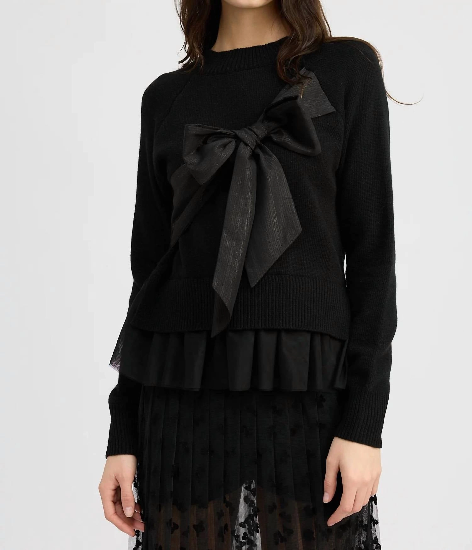 Chilly Layer Casey Bow Sweater In Black