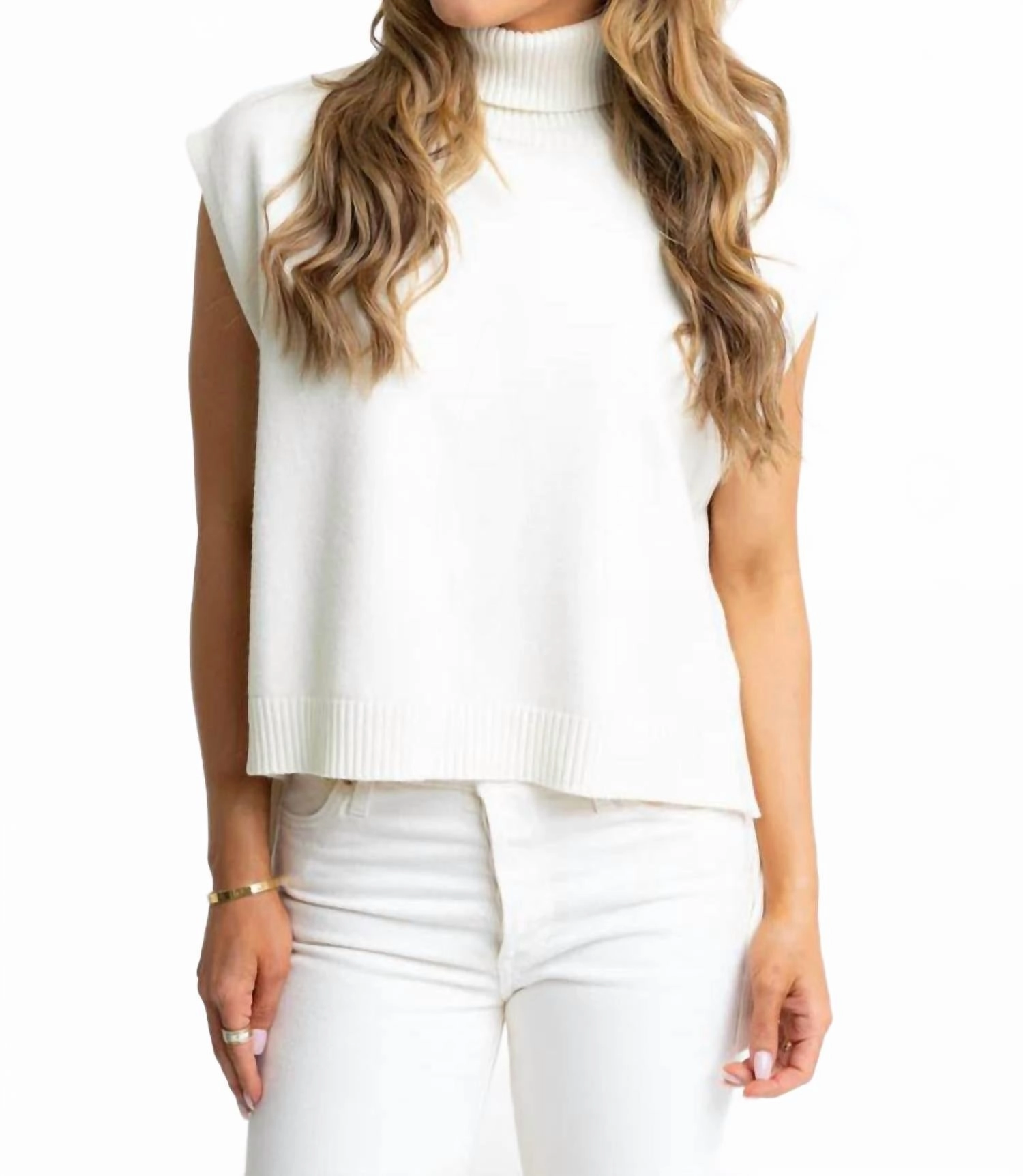 Knit Fabric Women's Turtleneck Hi Lo Sweater In Ivory