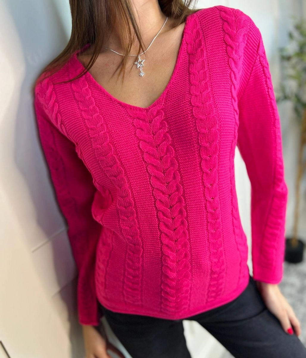 fuzzy texture Abrasion Resistant Edging Pink V Neck Cable Jumper