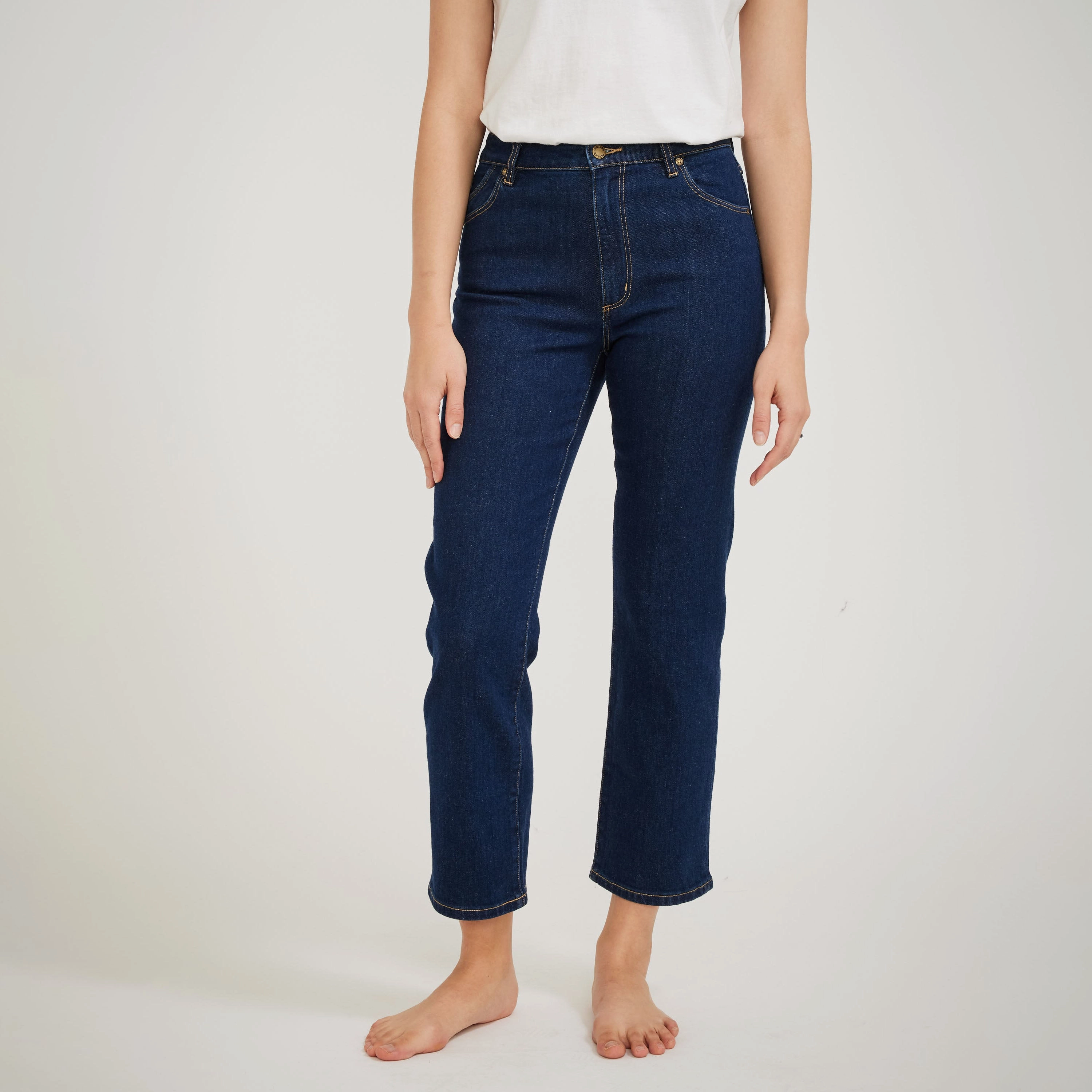 Original Straight Alina Organic Beach Day Modern