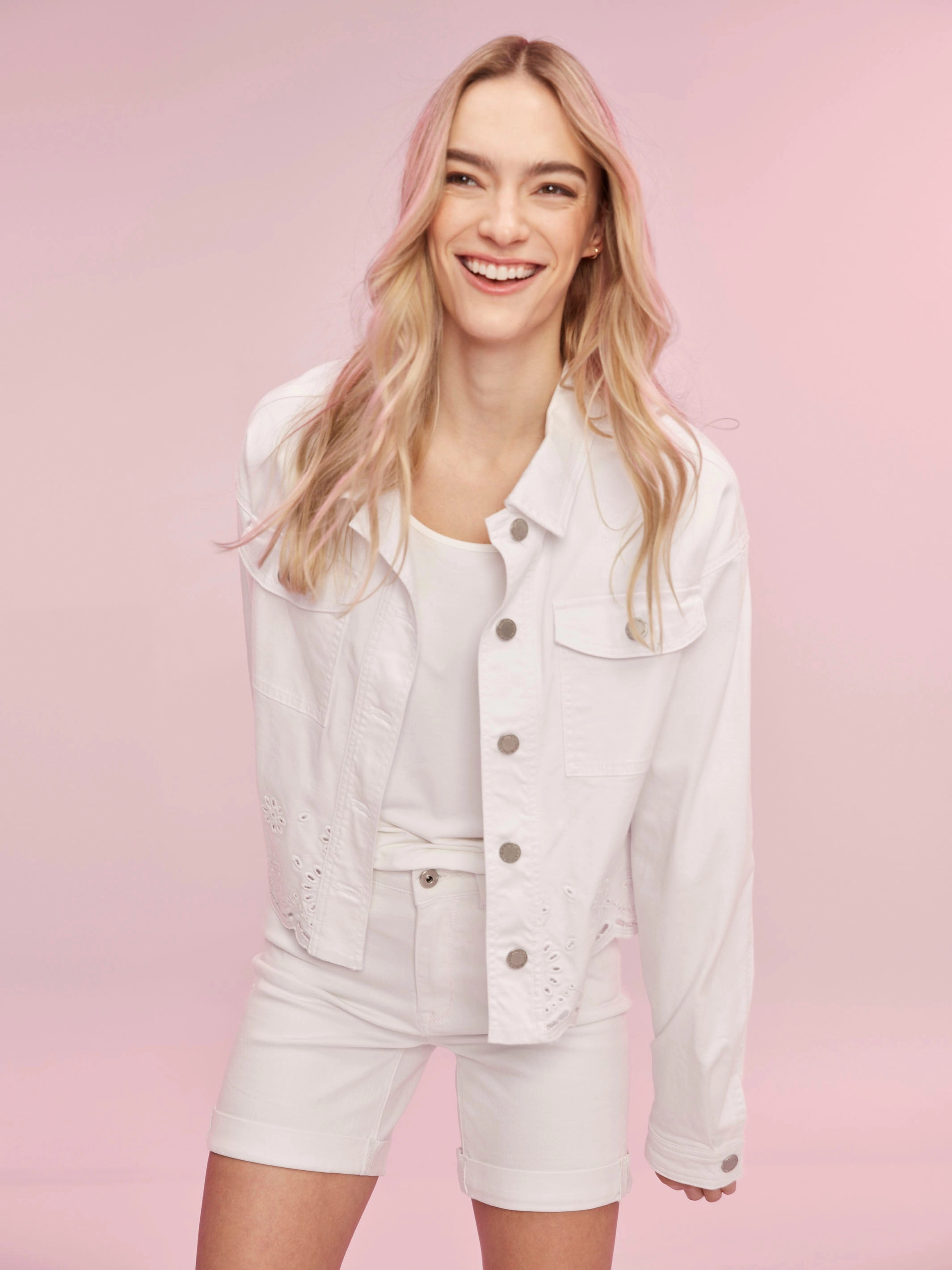 Light Look Twill Scalloped Eyelet Jacket - White