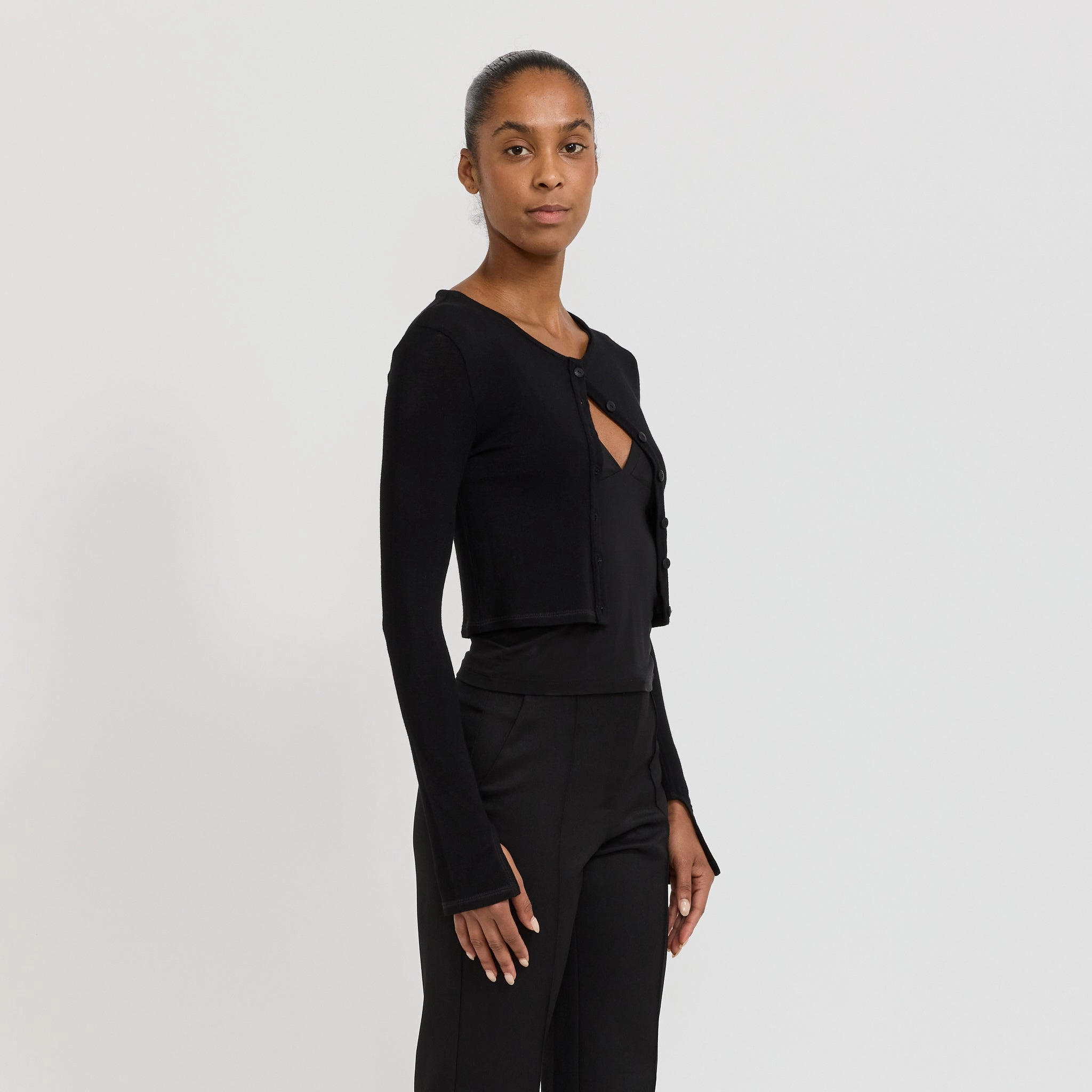 Assume Cardigan Black Chilly Ready Chilly Look