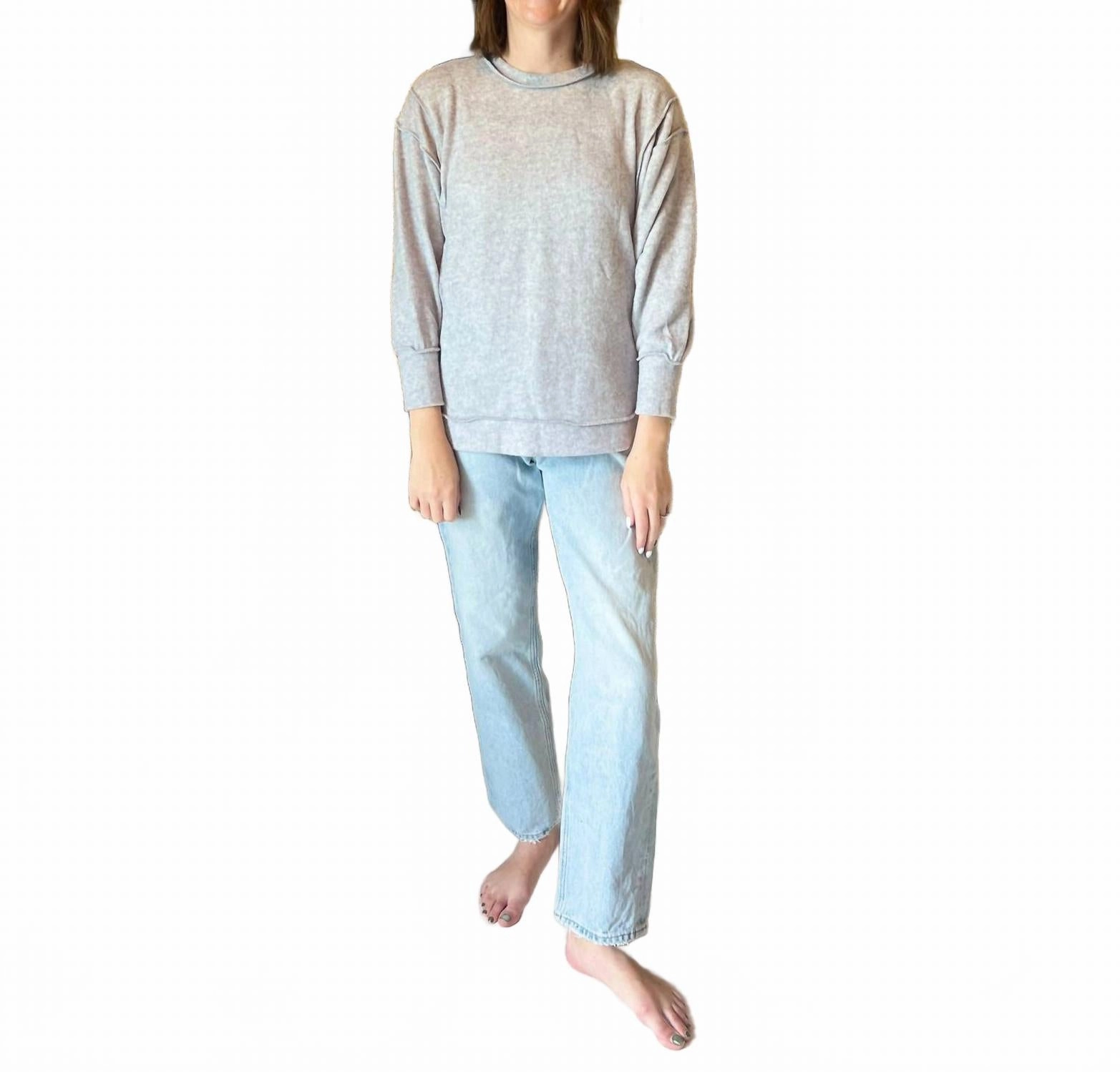 Cora Hacci Oversized Sweater In Heather Grey Perfect Layering