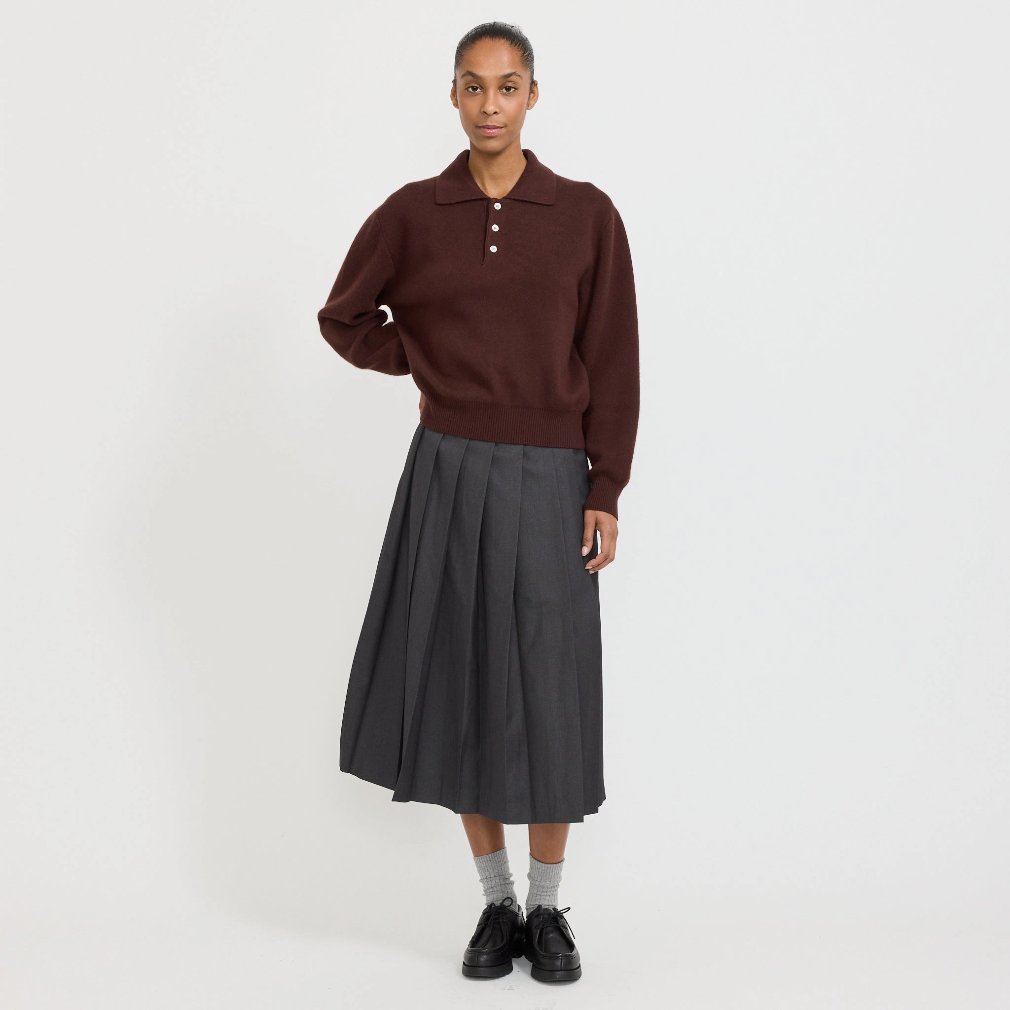 Unisex Cashmere Collared Sweater Brown Relaxed Silhouette