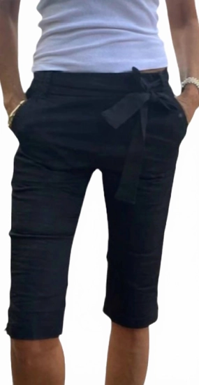 Dafna Bermuda Short In Black Odor-resistant