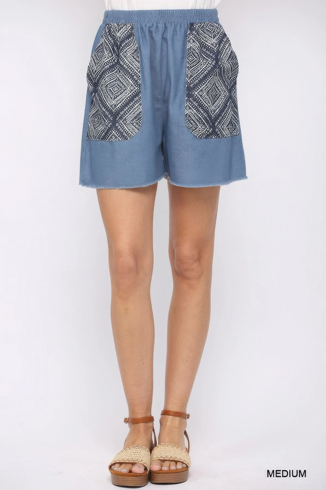 Midweight Texture Denim And Print Pockets Elastic Waist Shorts With Raw Hem