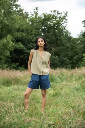 No Frills Fit Paola-Leigh Organic Cotton Denim Short in Mid Blue