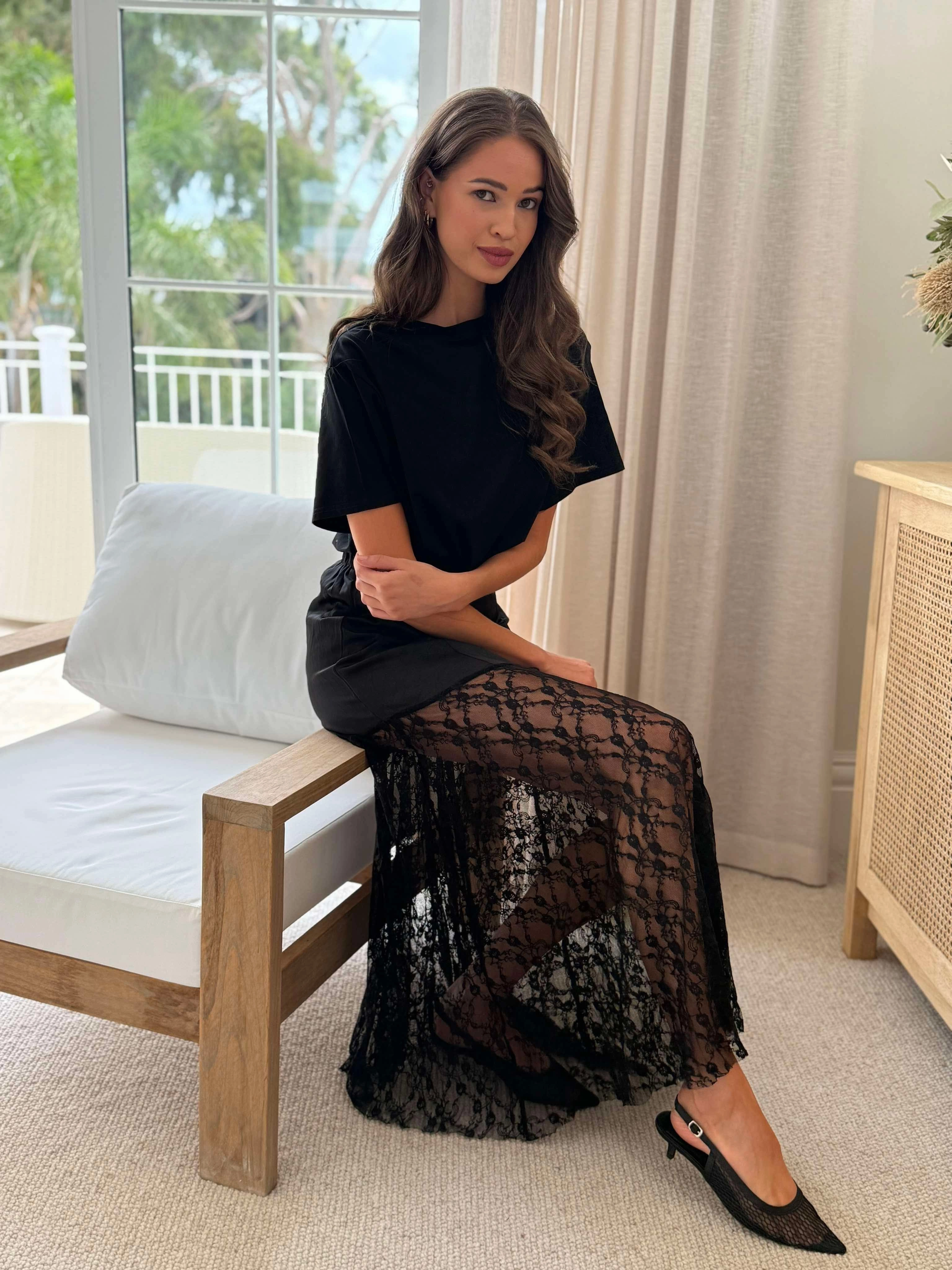 FADE TO LACE SKIRT Breathable fabric High Rise