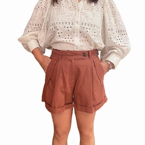 Enoa Pleated Short In Terracotta Stylish Outfit Travel Fashion