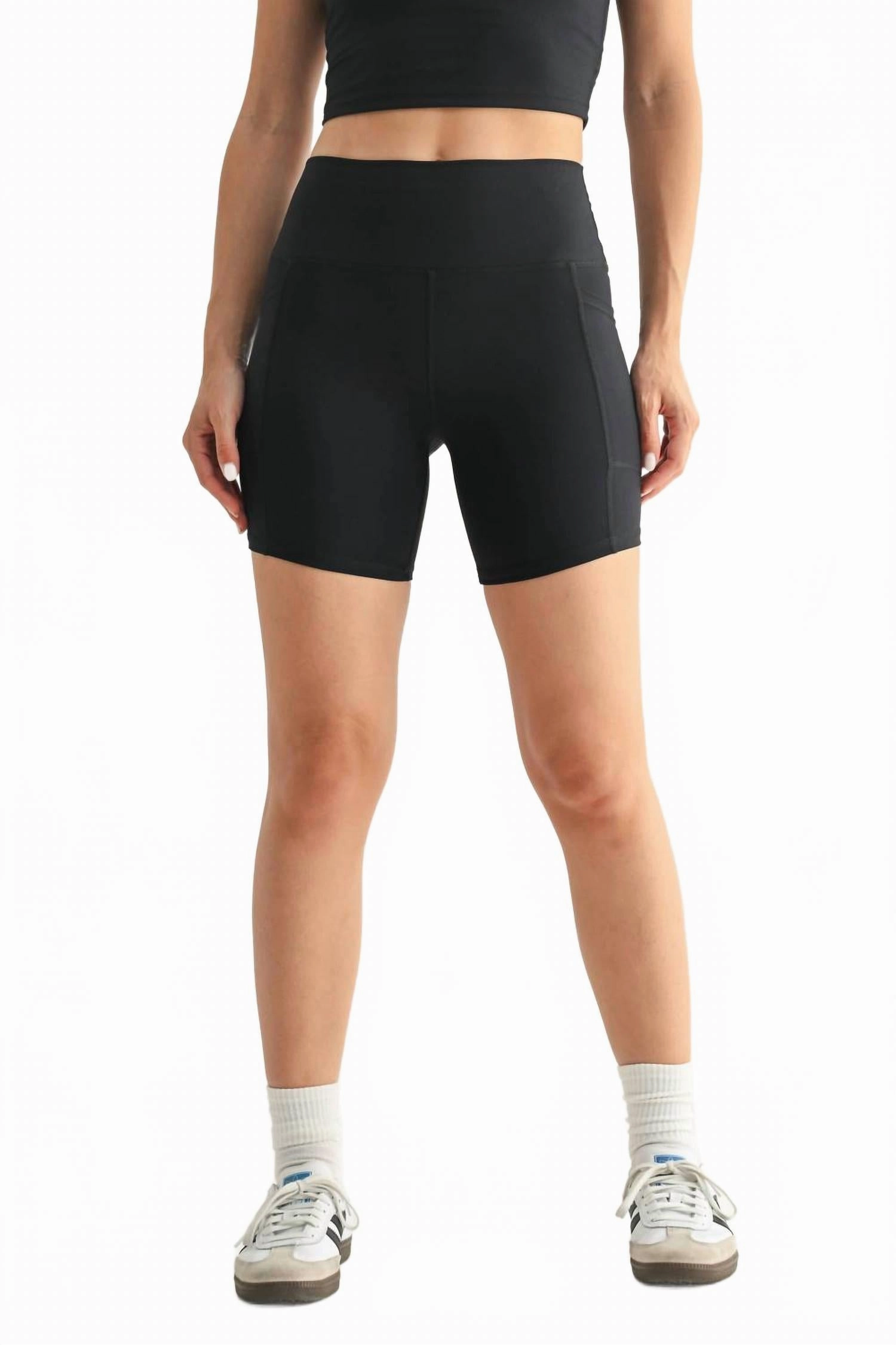 FlexibleMobility Venice Cloud Light Sculpt Biker Shorts In Black