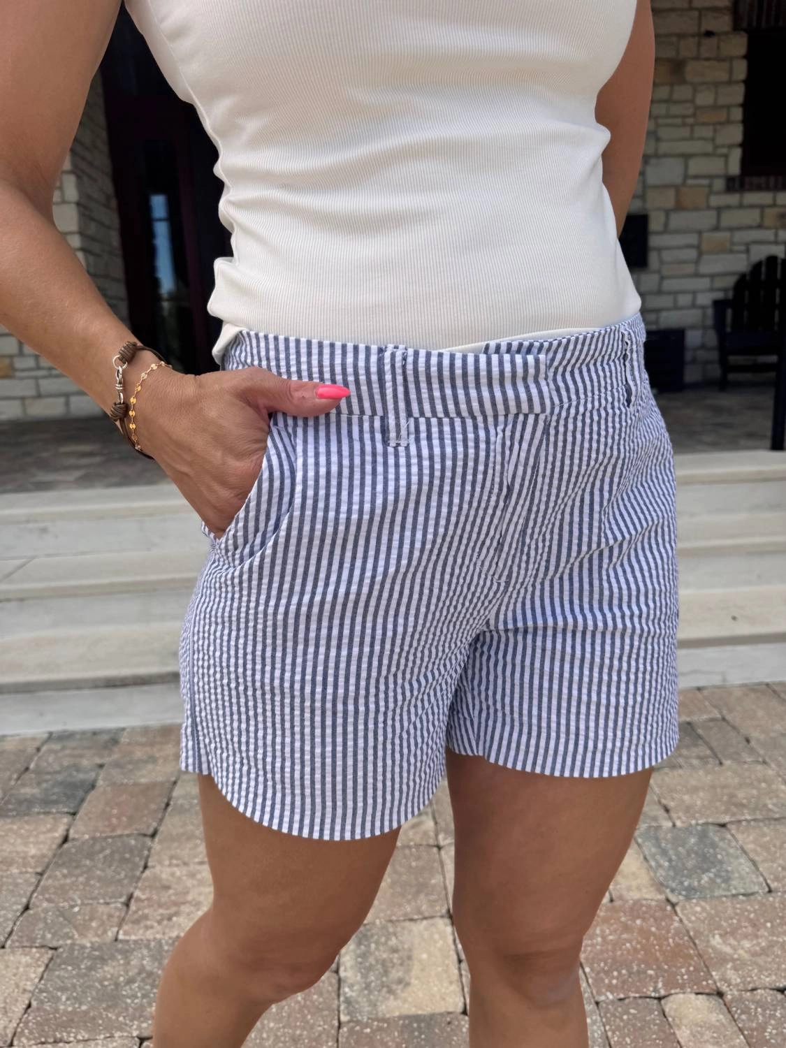 Seersucker Mid-Rise Short In Blue Sweat Resistant Fabric Simple Appeal