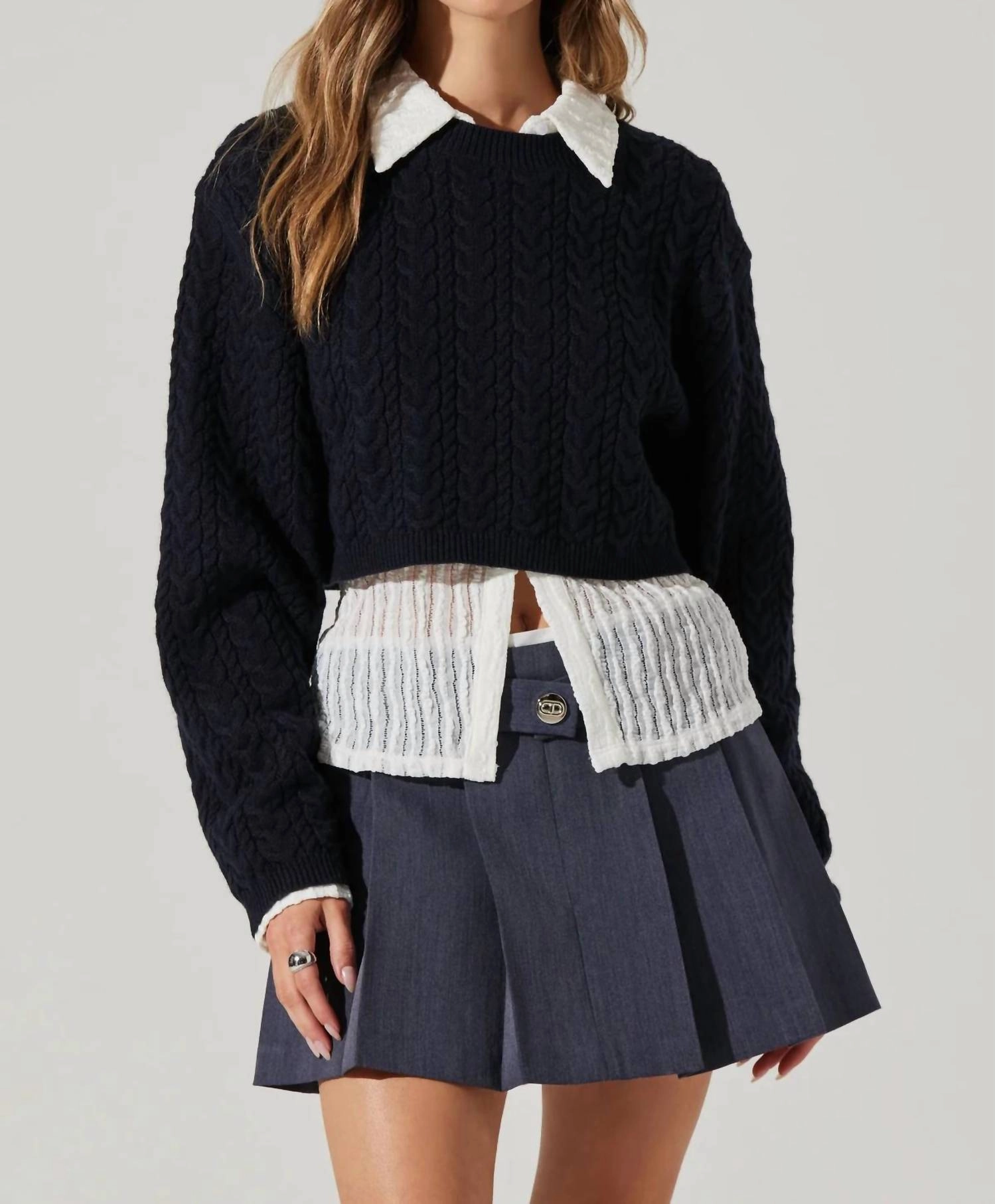 Jorah Sweater Top In Midnight Winter Must-Have Lightweight Knit