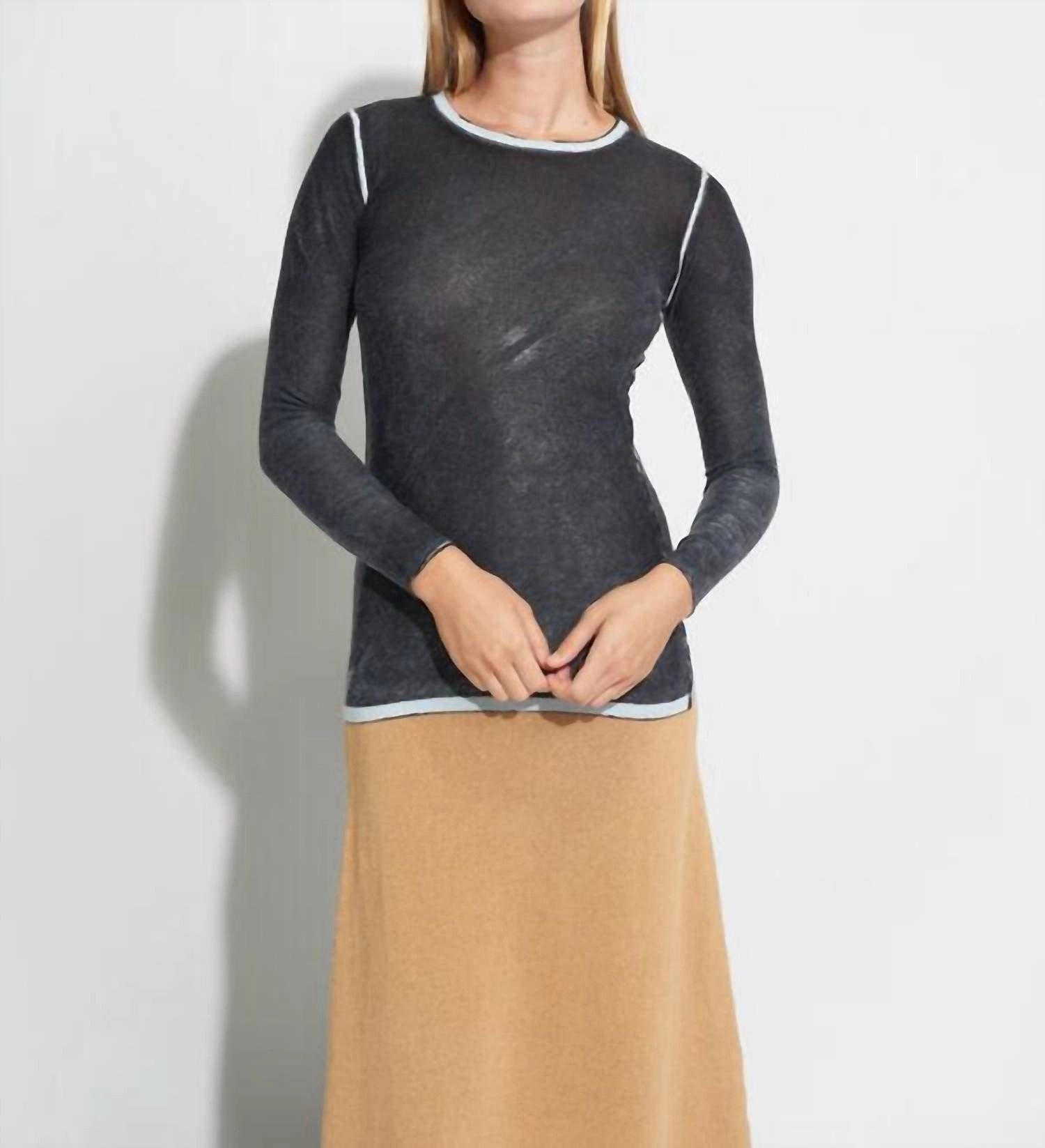 Resilient Stretch Fabric Cozy Warm Layer Fitted Crewneck Bamboo Sweater In Black