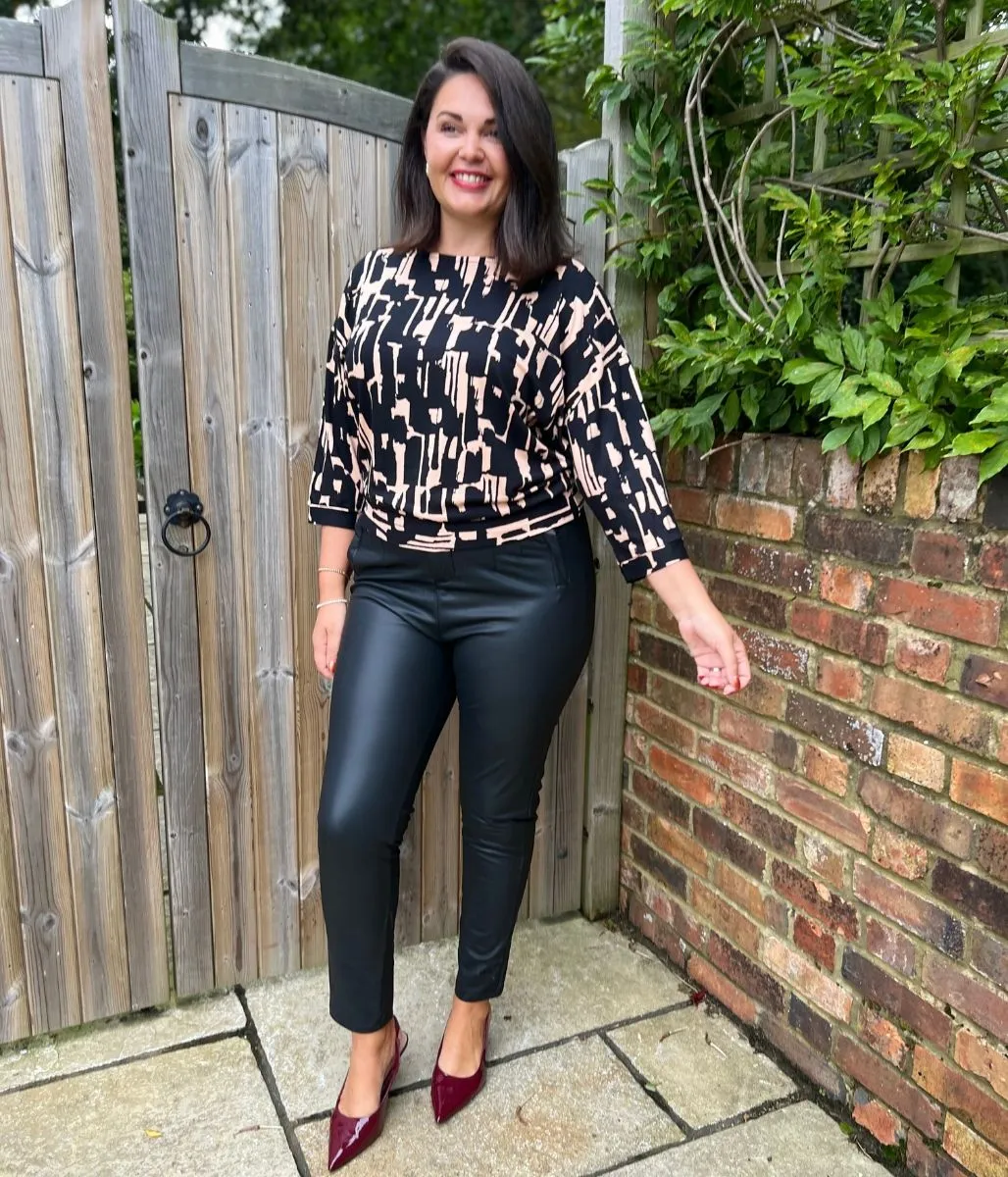 Black Printed Jersey Top DoubleLayered Collar Cool Weather