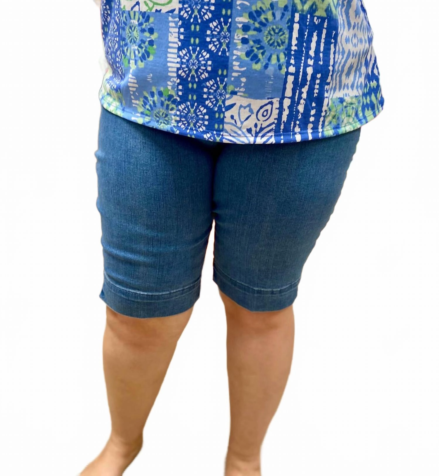 Denim Knee Short In Blue Style Basic