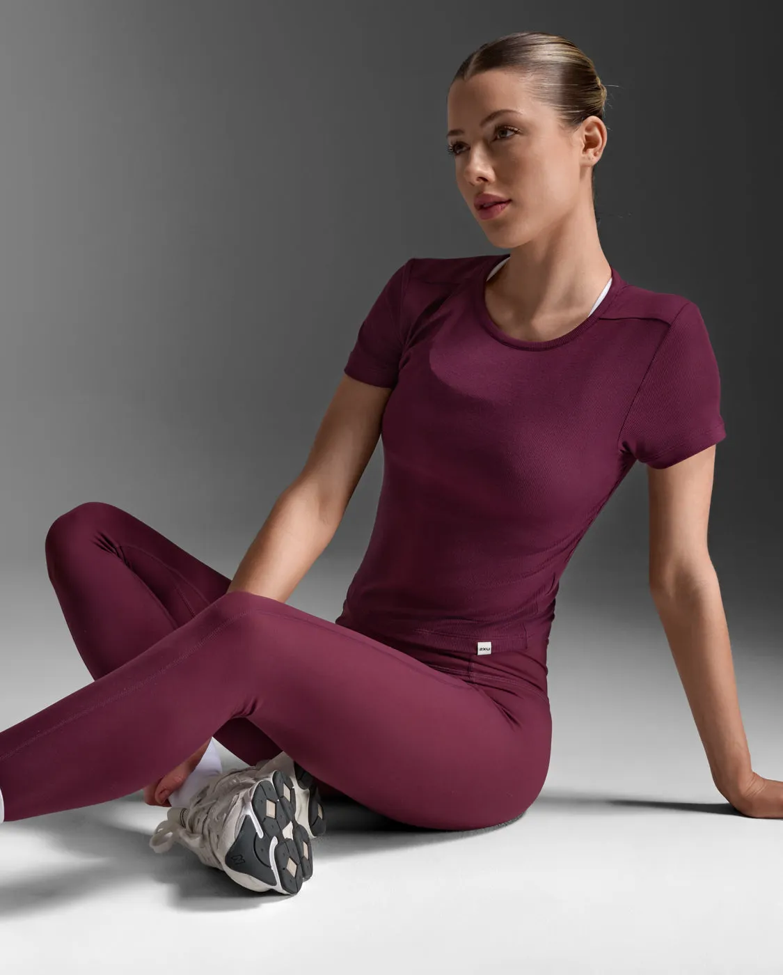 easygoing look Fluid Ribbed Crop Tee