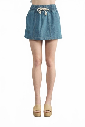 Stretchy Hemline Smocked Waistband Skorts In Denim
