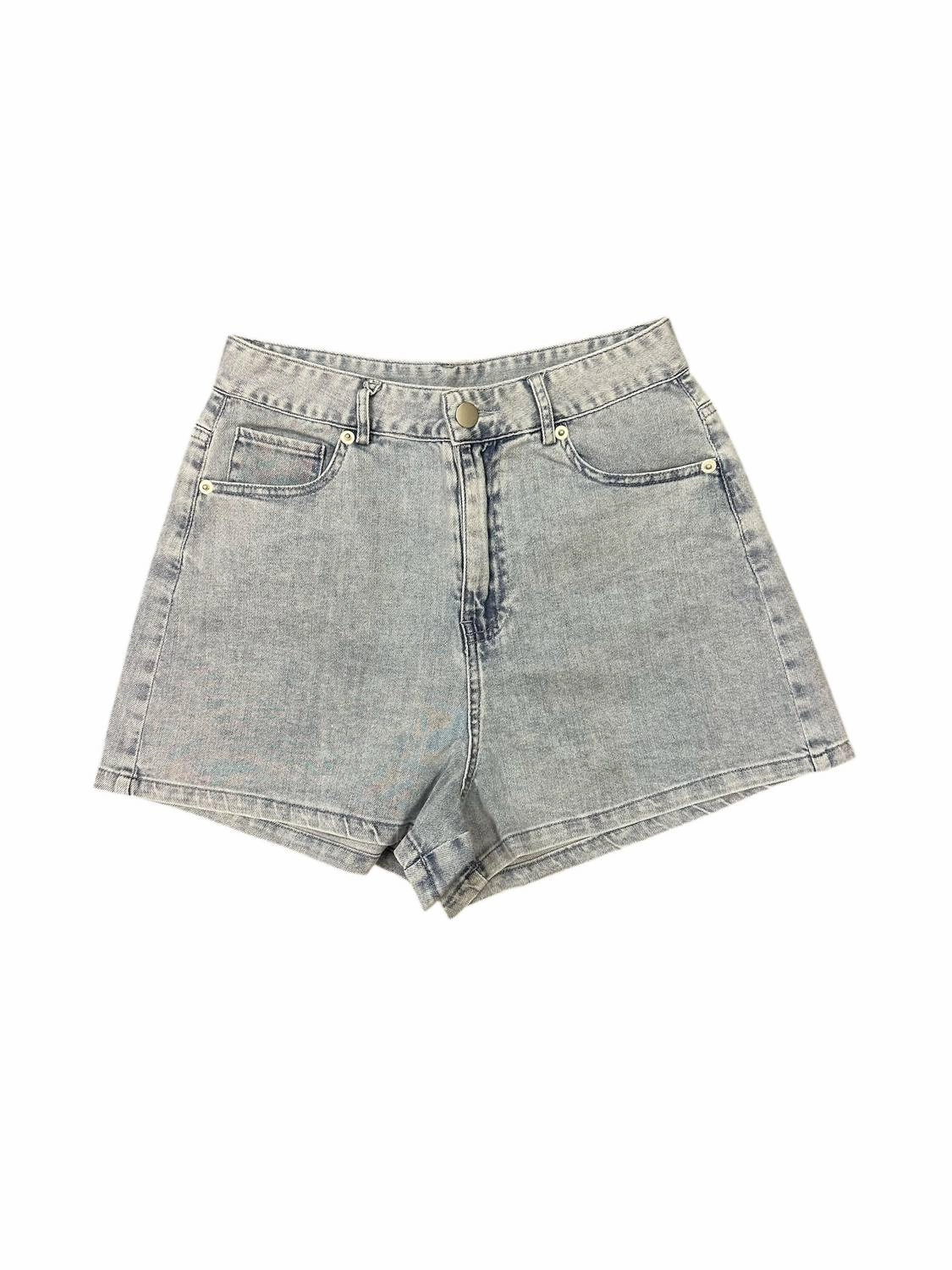 Good Luck Stretch Denim Shorts In Light Wash linen option