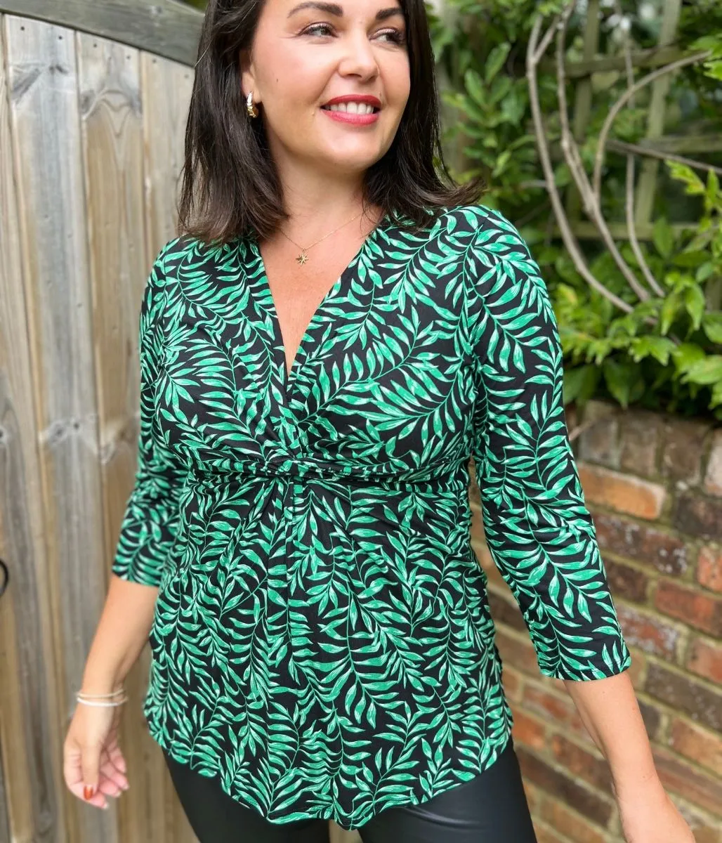 Flexible Neckline TaglessLabel Green Leaf Print Twist Front Tunic Top