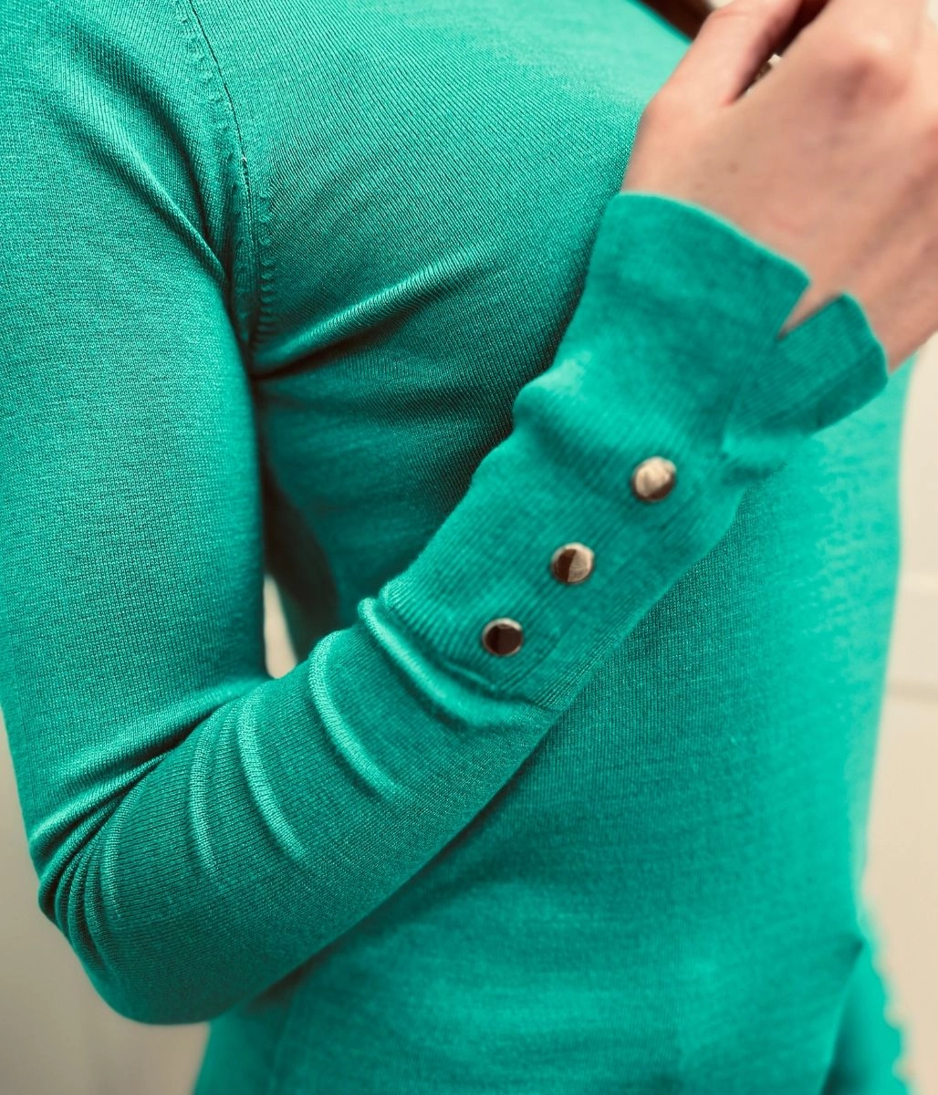 Winter Fashionable Green Fine Knit Button Cuff Jumper