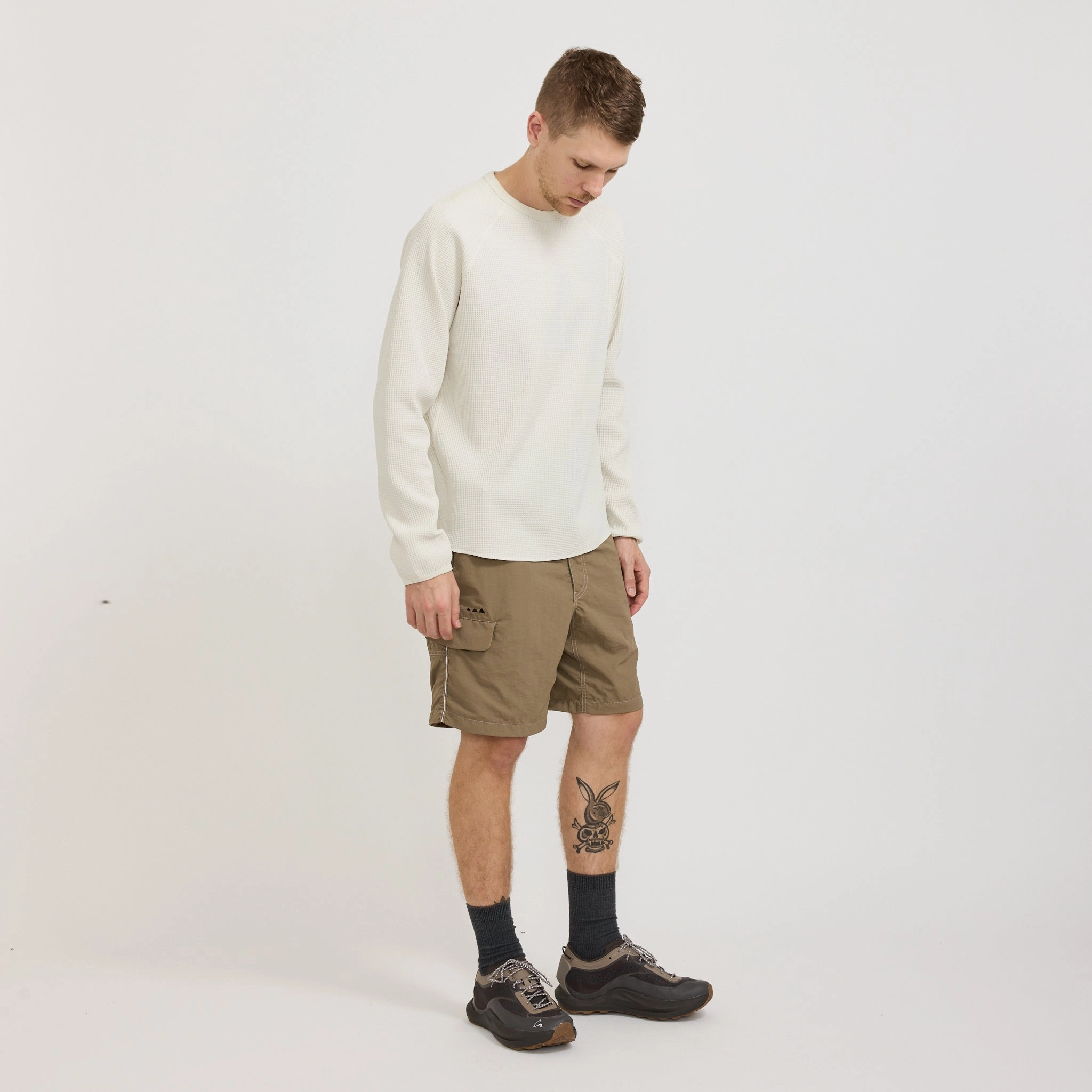 Minimal Waist Hiking Club Ny Taffeta Hiker Short Pants Beige