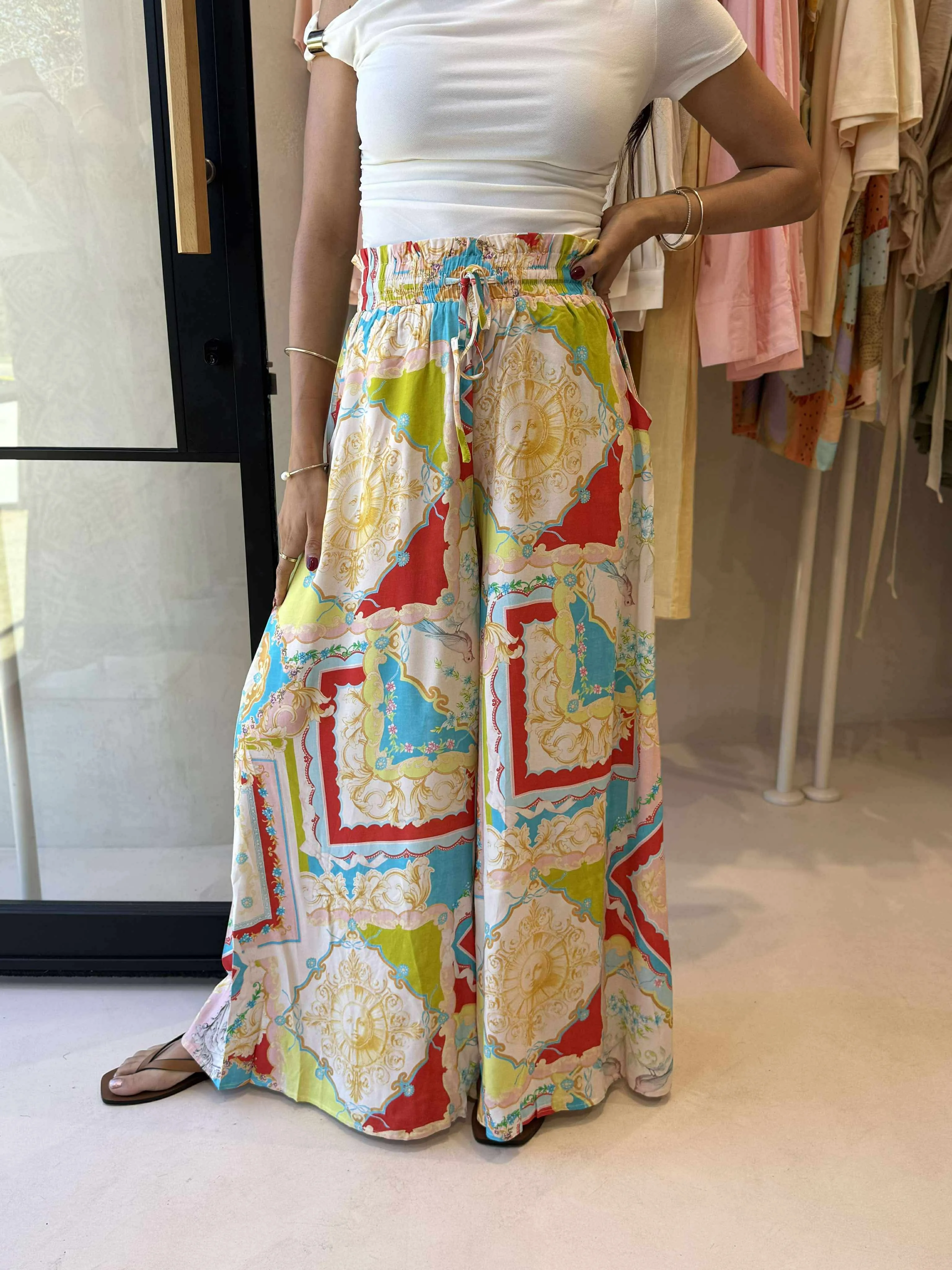 KARMEN PANT Simple Comfort Packable design