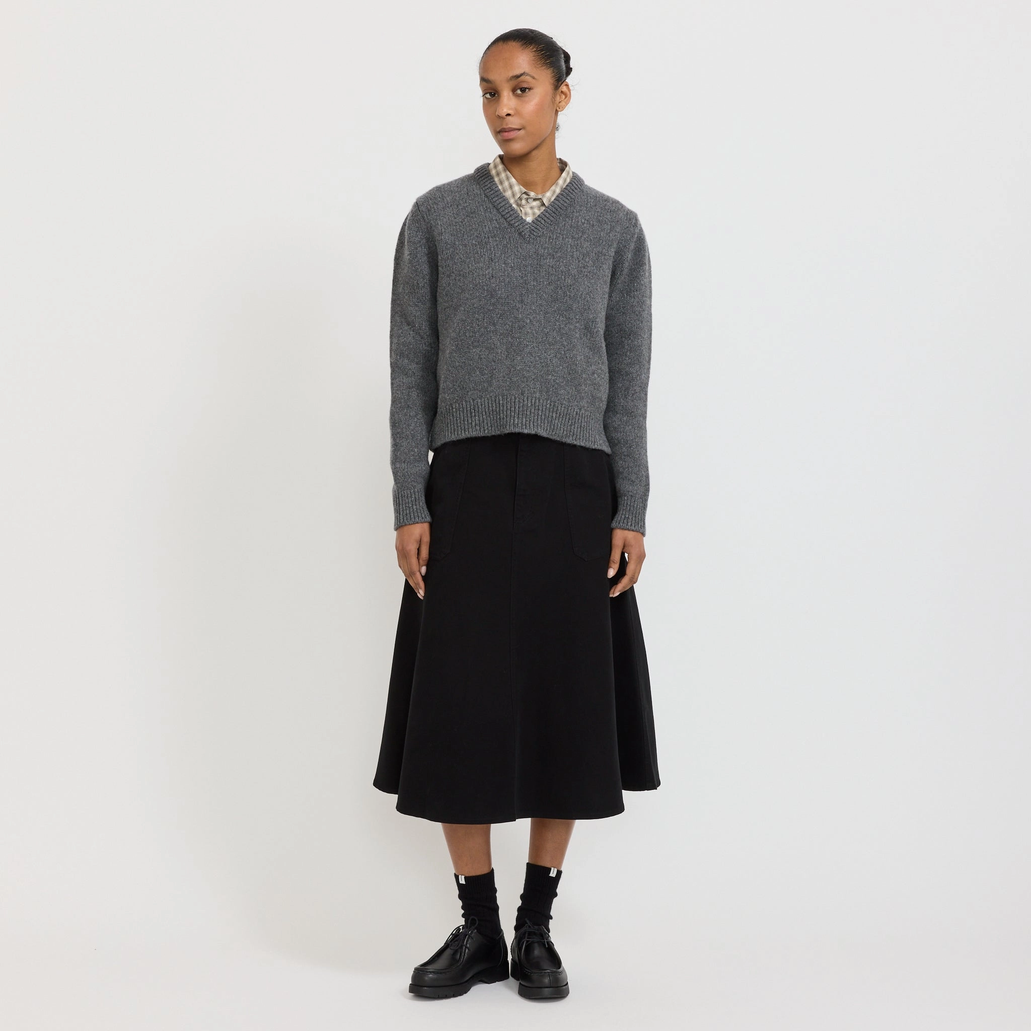 Glenn V-Neck Derby Grey Perfect Knitwear