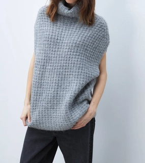 Solange Sweater In Grey Owl Classic Knit Design