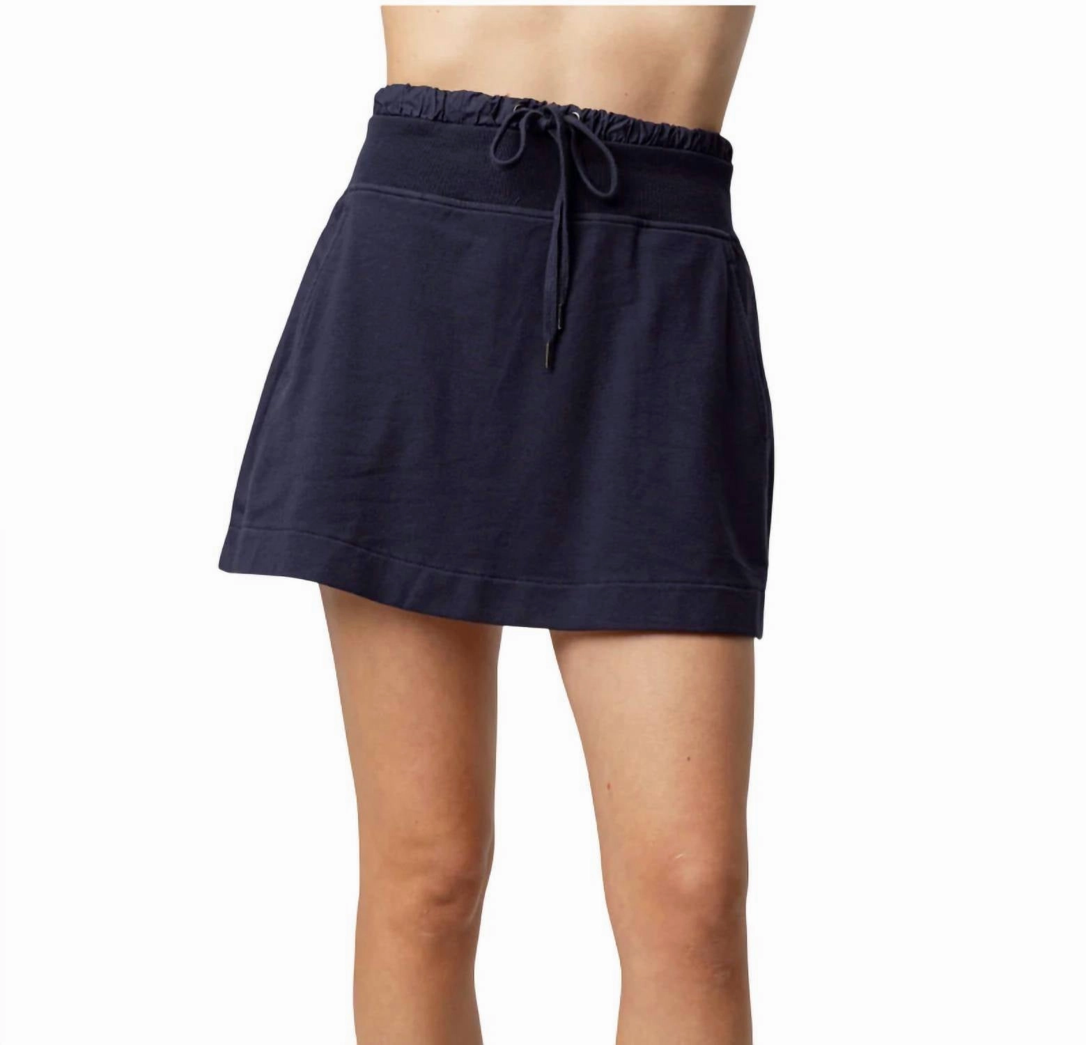 Sustainable surfing gear Drawstring Cheeky Length Skort In Navy