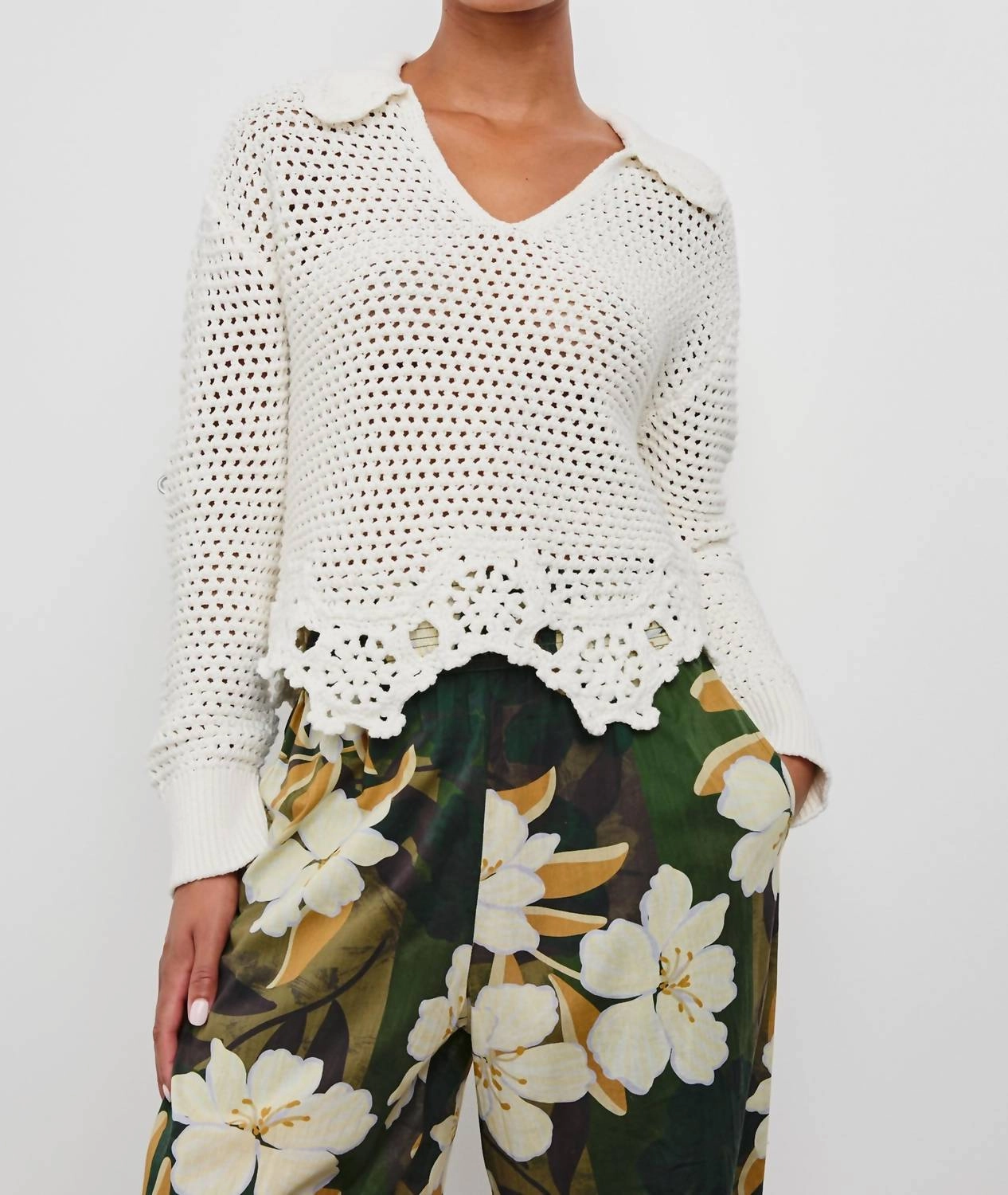 Light and Cozy Functional Style Louise Top In Ivory