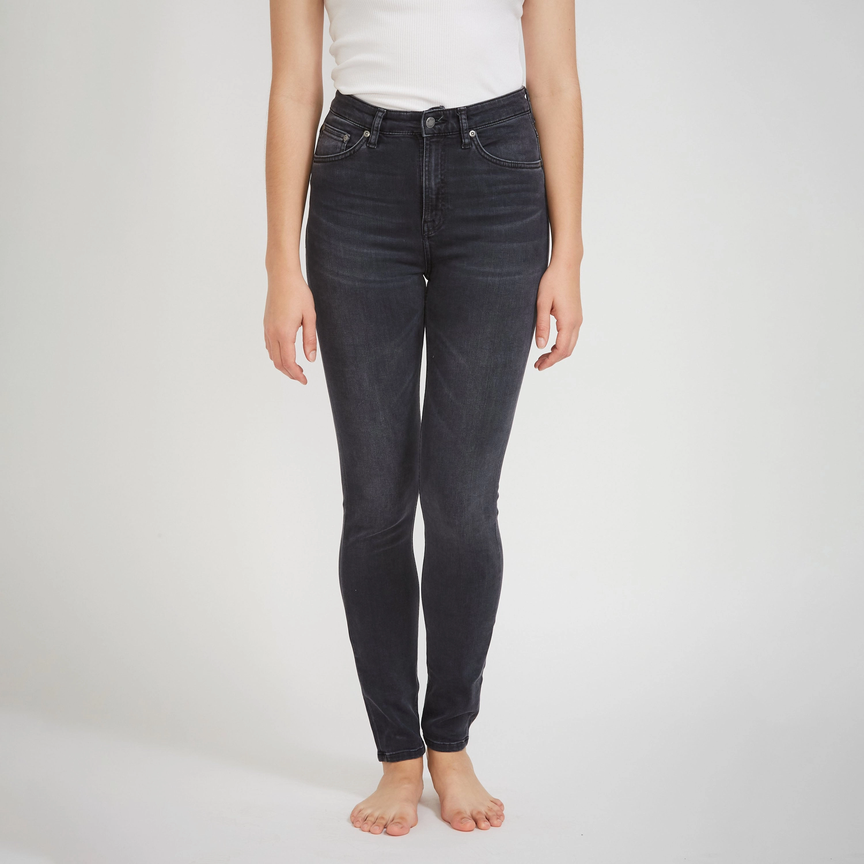 Mid Rise Structure Utility Look Hightop Tilde Night Spirit