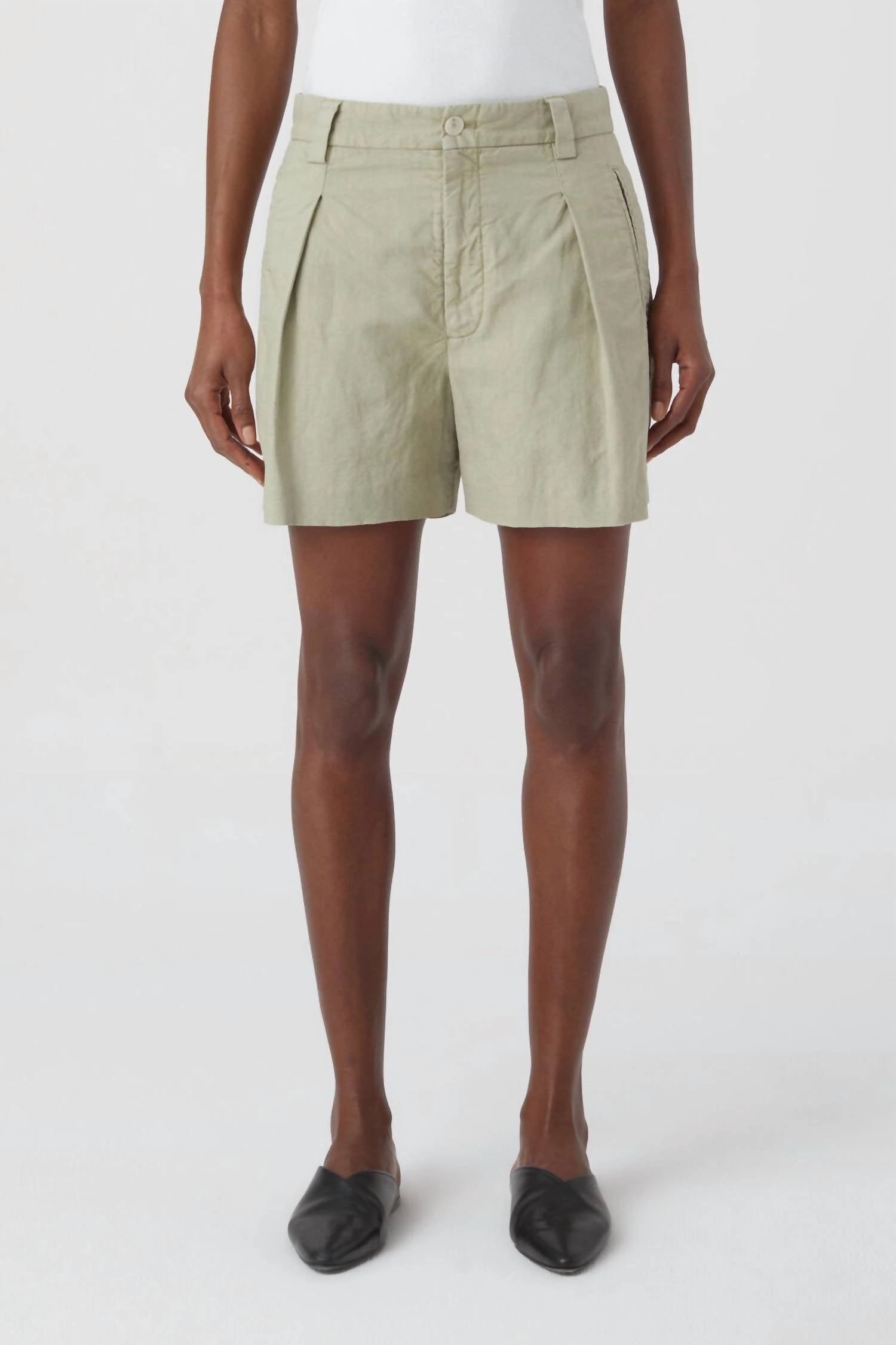 Rubberized Grip Waistband Mid Waist Linen Cotton Blend Shorts In Light Moss Green