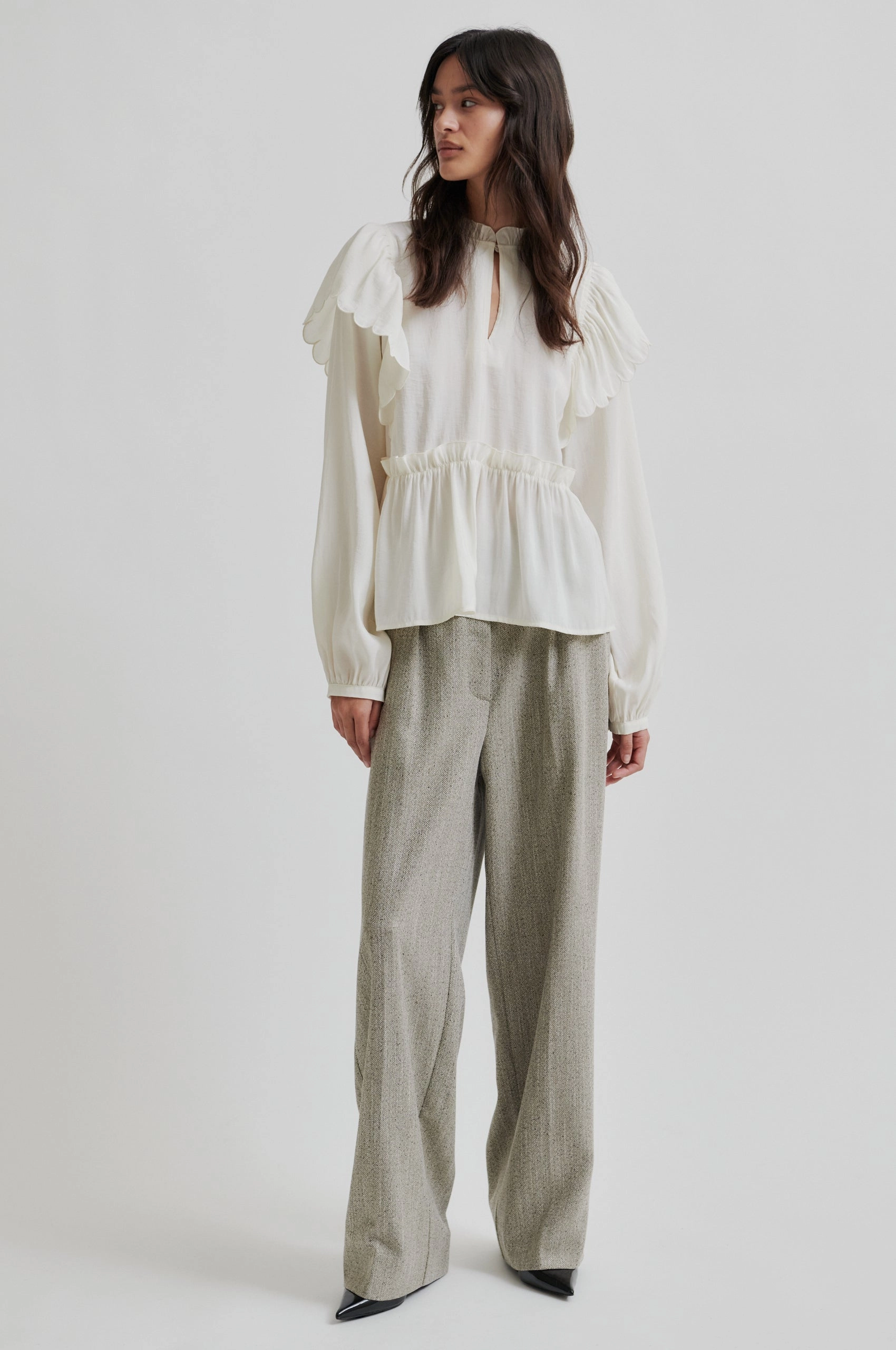 Terra Frill Blouse - Tofu Water Repellent Coating Relaxed Fit Shirt