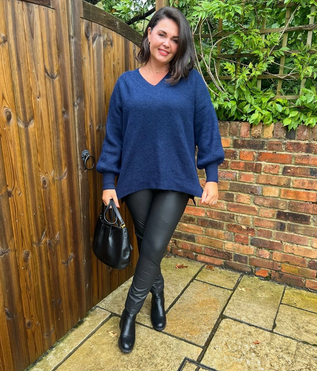 Navy Ribbed V Neck Jumper Winter Must-Have Knit Breathable Look